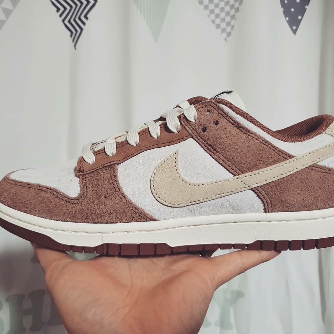 Nike Dunk Low Pro Premium Medium Curry 착용 스타일 - 1