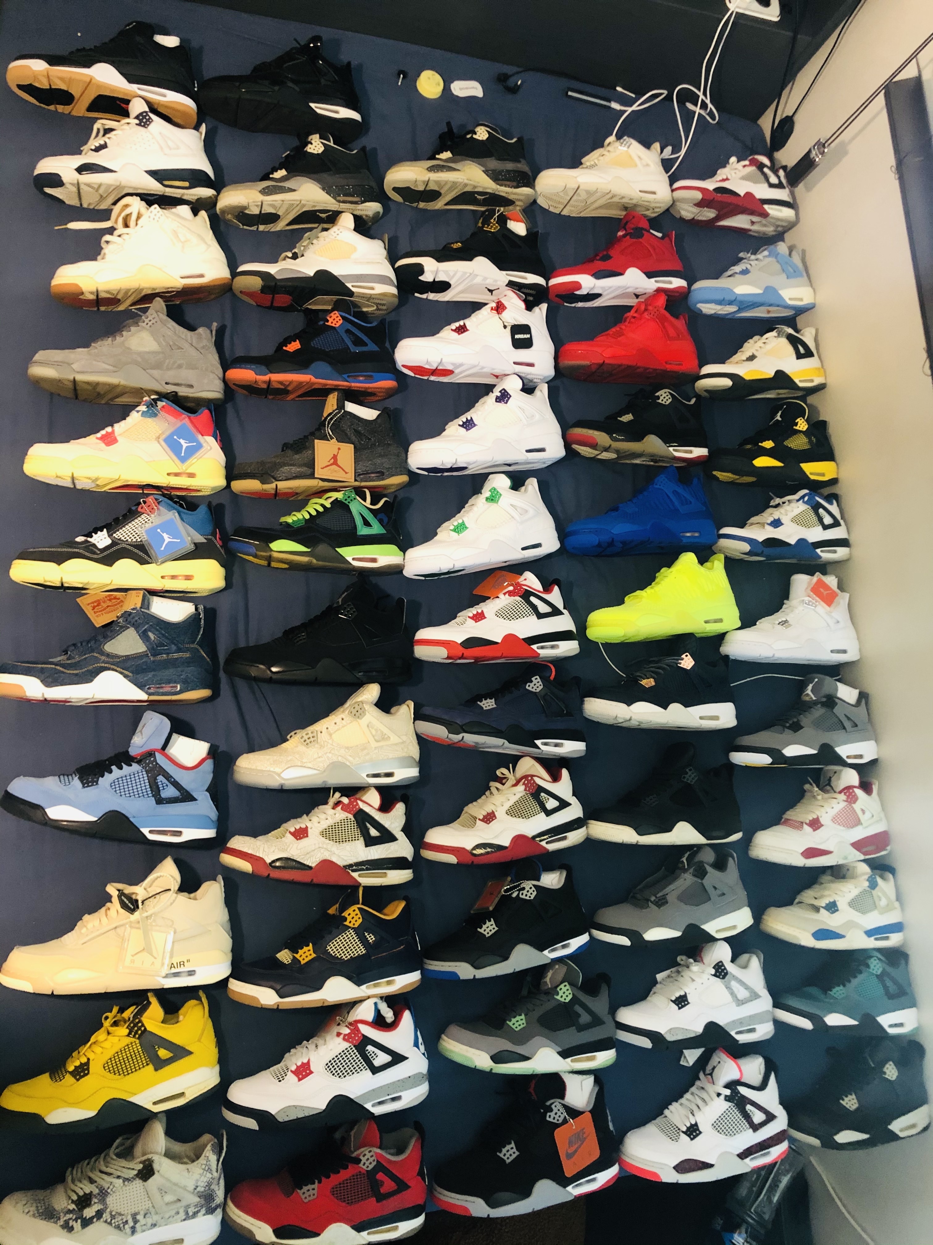 (W) Jordan 4 x Off-White Retro SP Sail, Jordan 4 x Union Retro Off Noir 착용 스타일