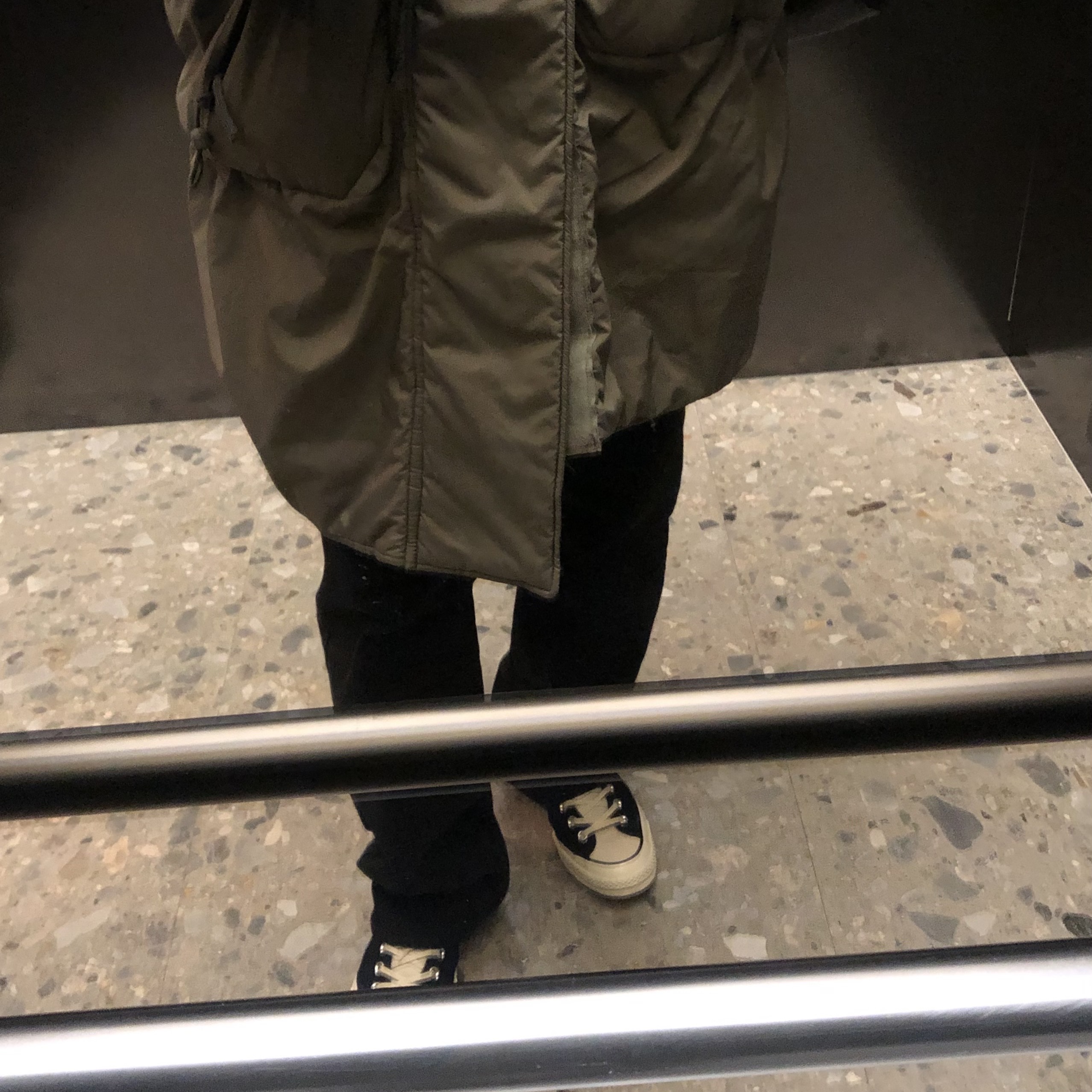 Converse x Fear of God Essentials Chuck 70 Hi Black 착용 스타일