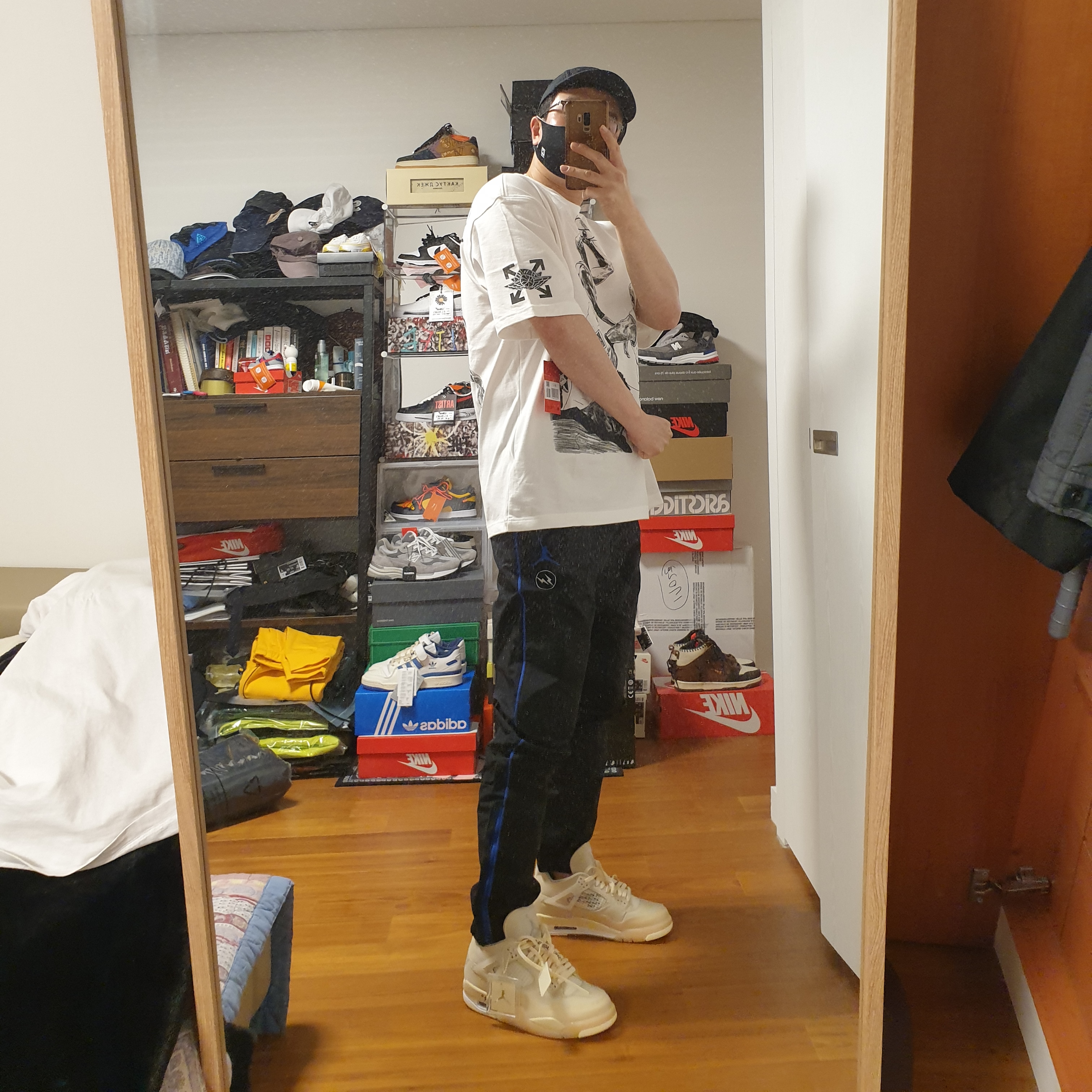 Jordan x Off-White S/S T-Shirt White - Asia, (W) Jordan 4 x Off-White Retro SP Sail 착용 스타일 - 3