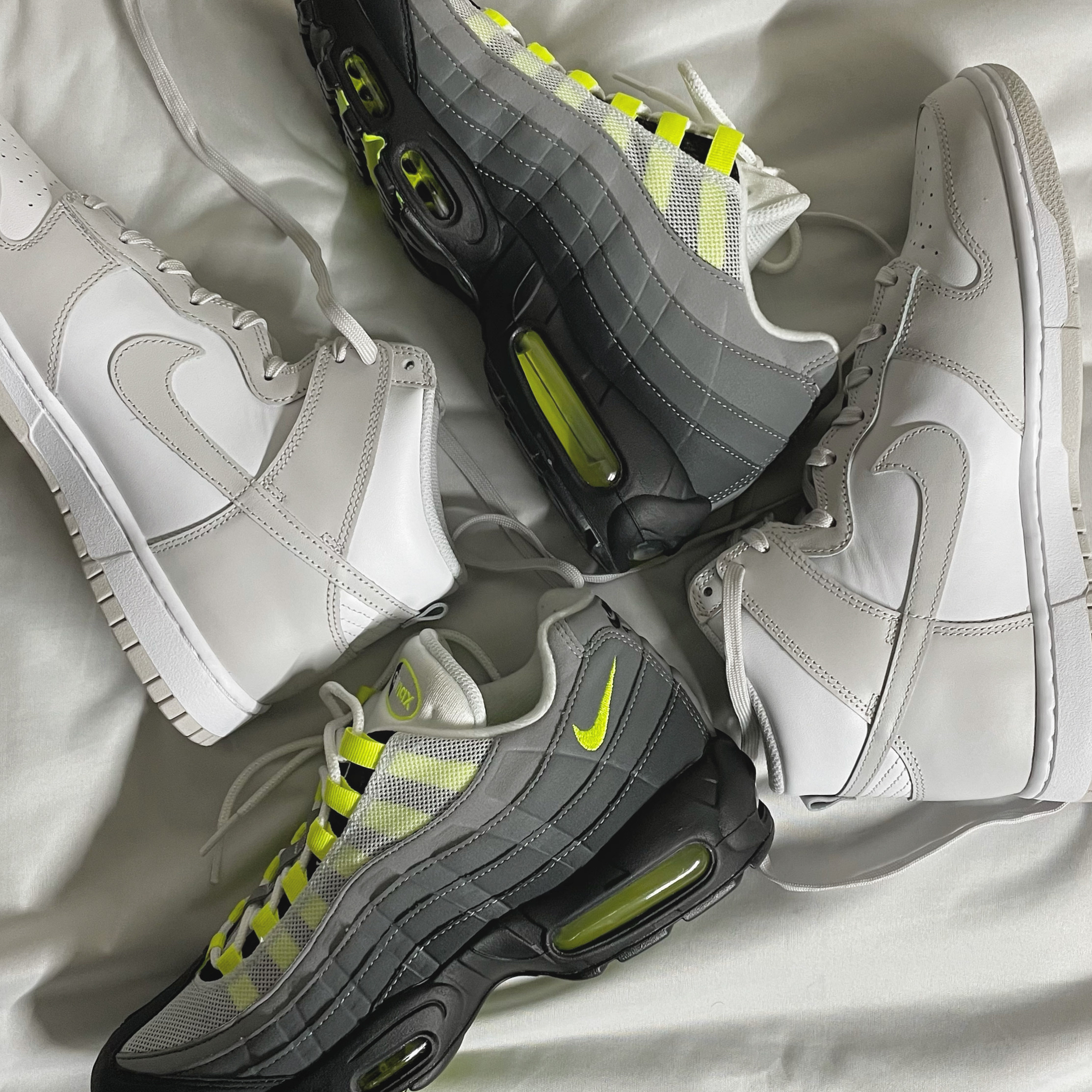 Nike Dunk High Retro Vast Grey, Nike Air Max 95 OG Neon Yellow 2020 착용 스타일