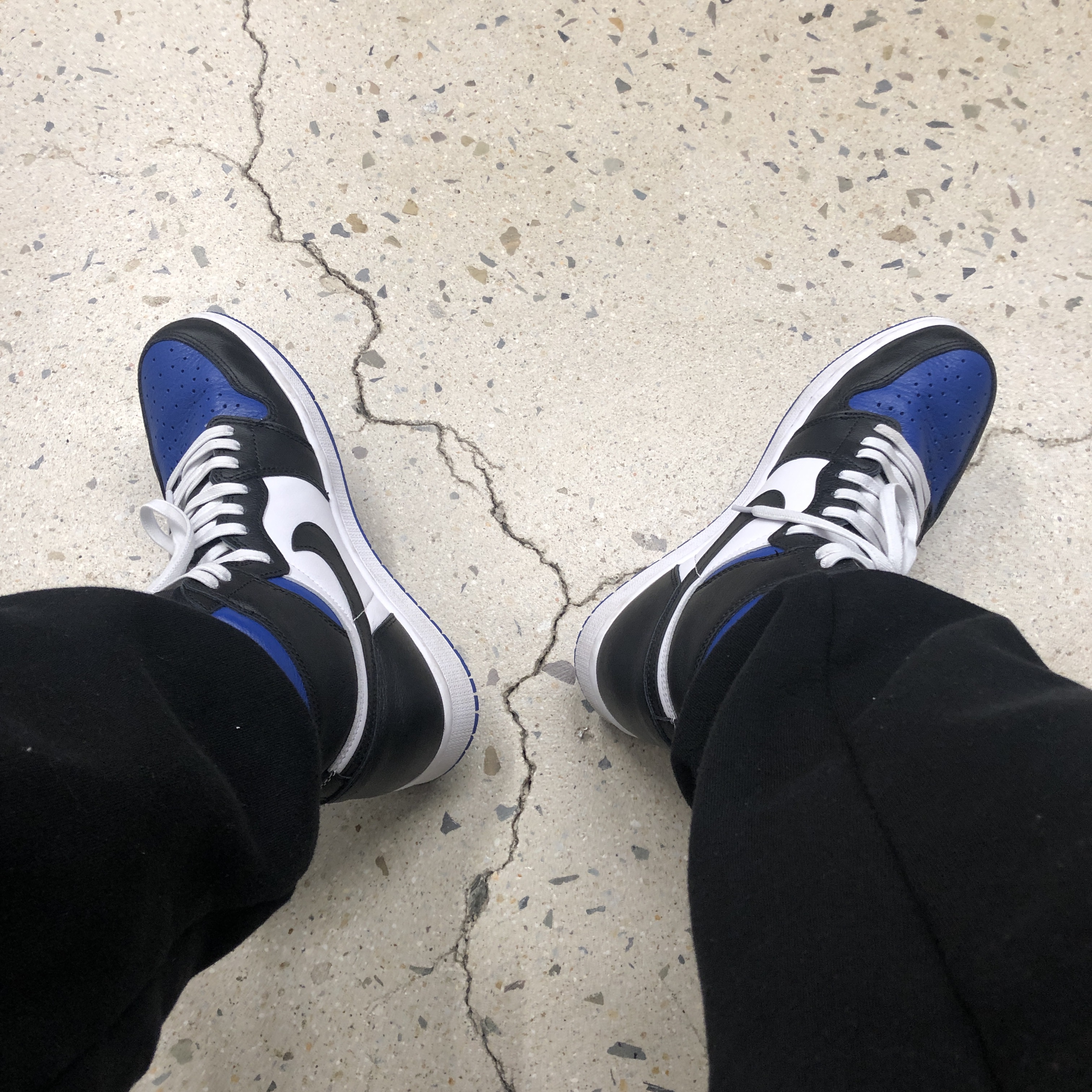 Jordan 1 Retro High OG Royal Toe 착용 스타일