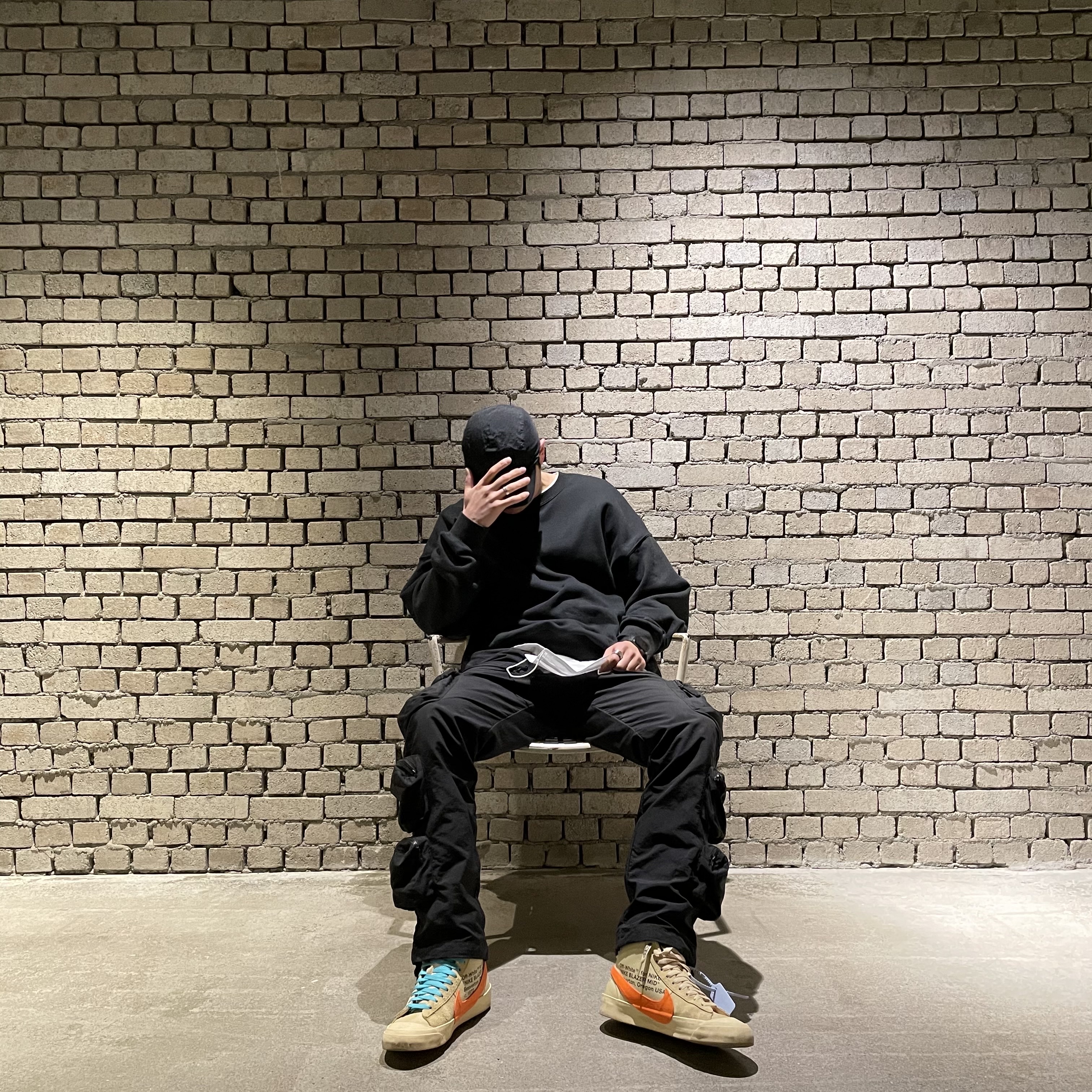 Nike x Off-White Blazer Mid Off-White All Hallow's Eve 착용 스타일
