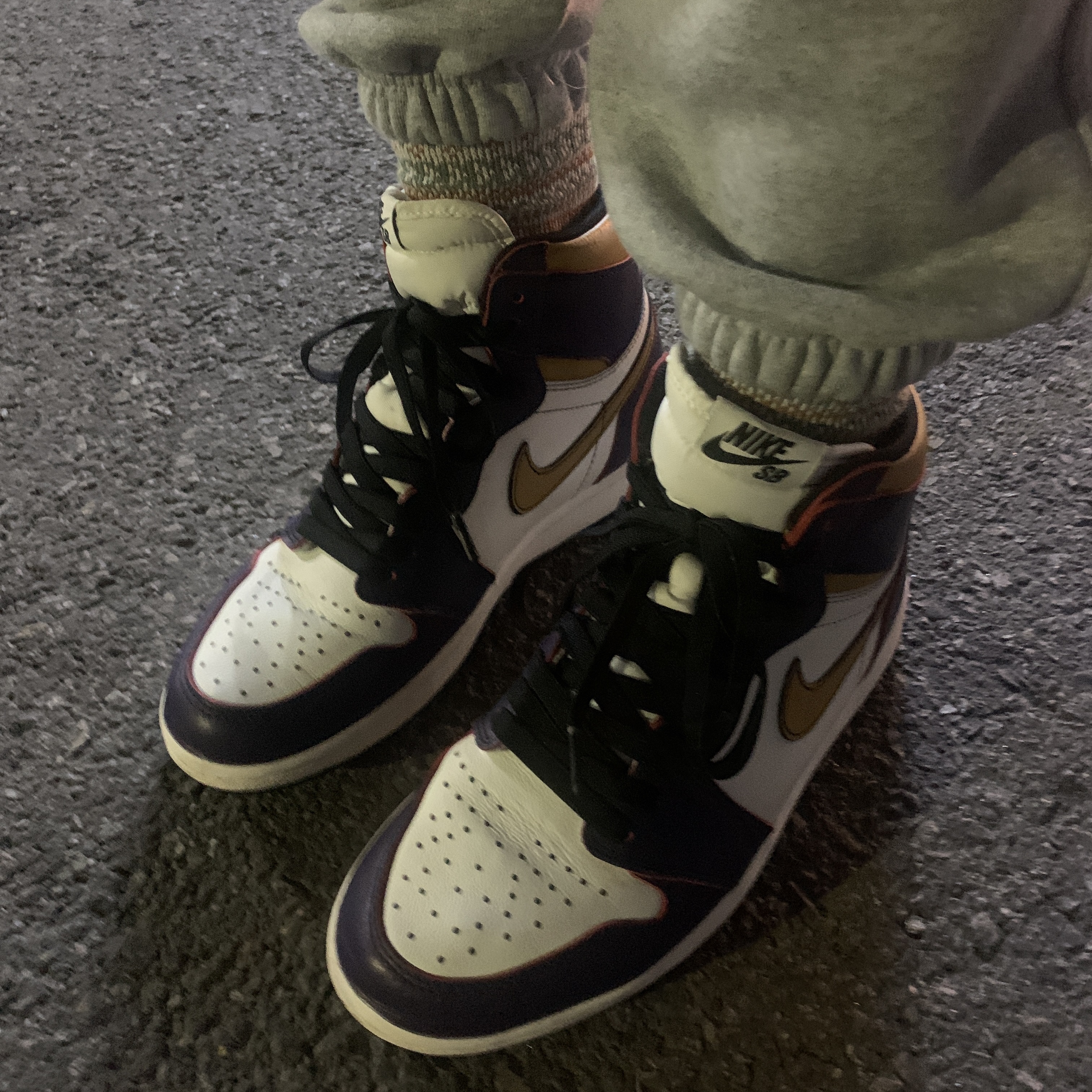 Jordan 1 Retro High OG Defiant SB LA to Chicago 착용 스타일