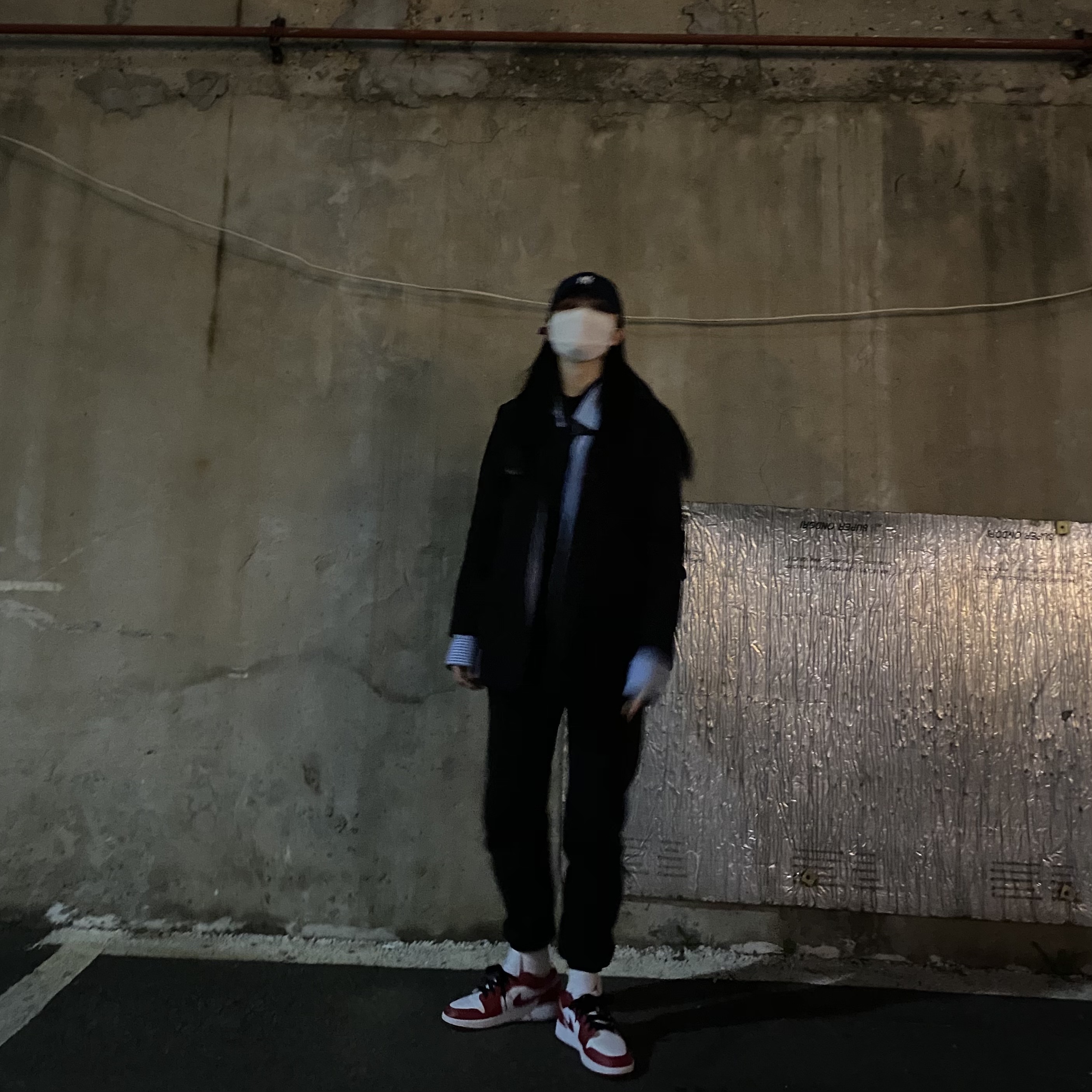 (GS) Jordan 1 Low Gym Red White, Supreme Backpack Black - 20FW 착용 스타일