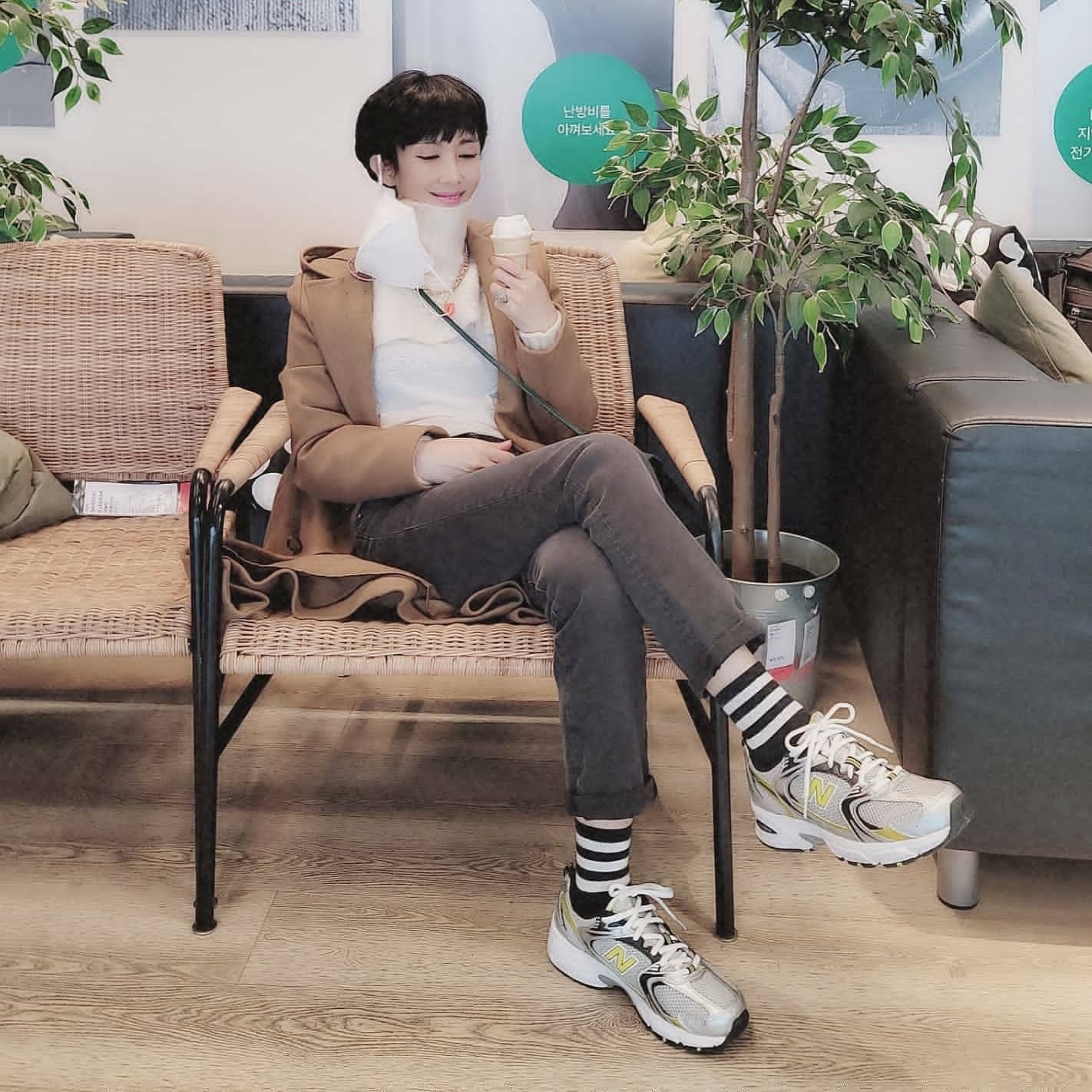 New Balance 530 Silver 착용 스타일 - 1
