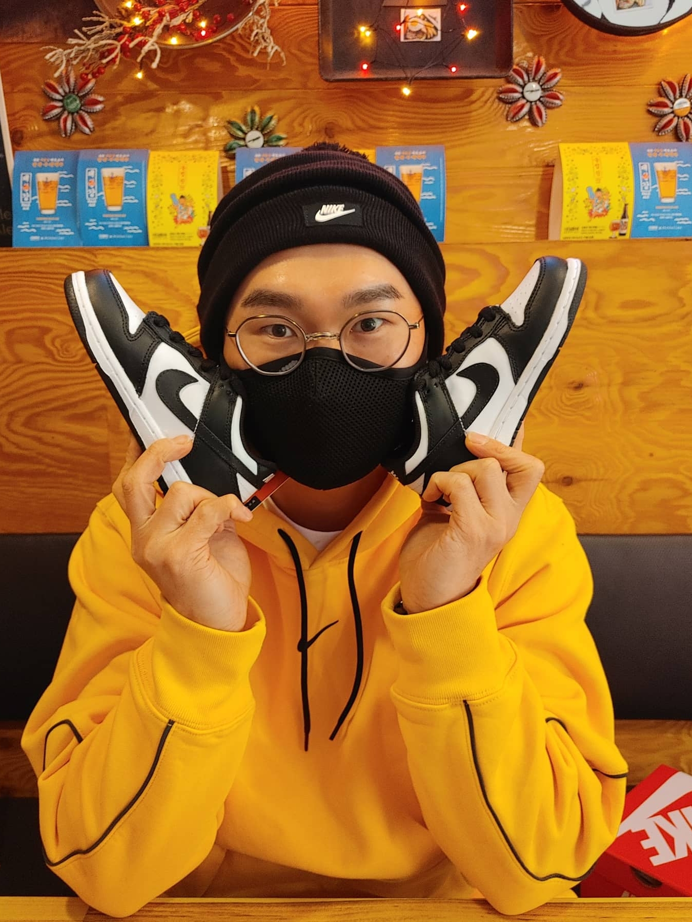 Nike x Drake Nocta Essential Hoodie University Gold - US/EU, (PS) Nike Dunk Low Black 착용 스타일