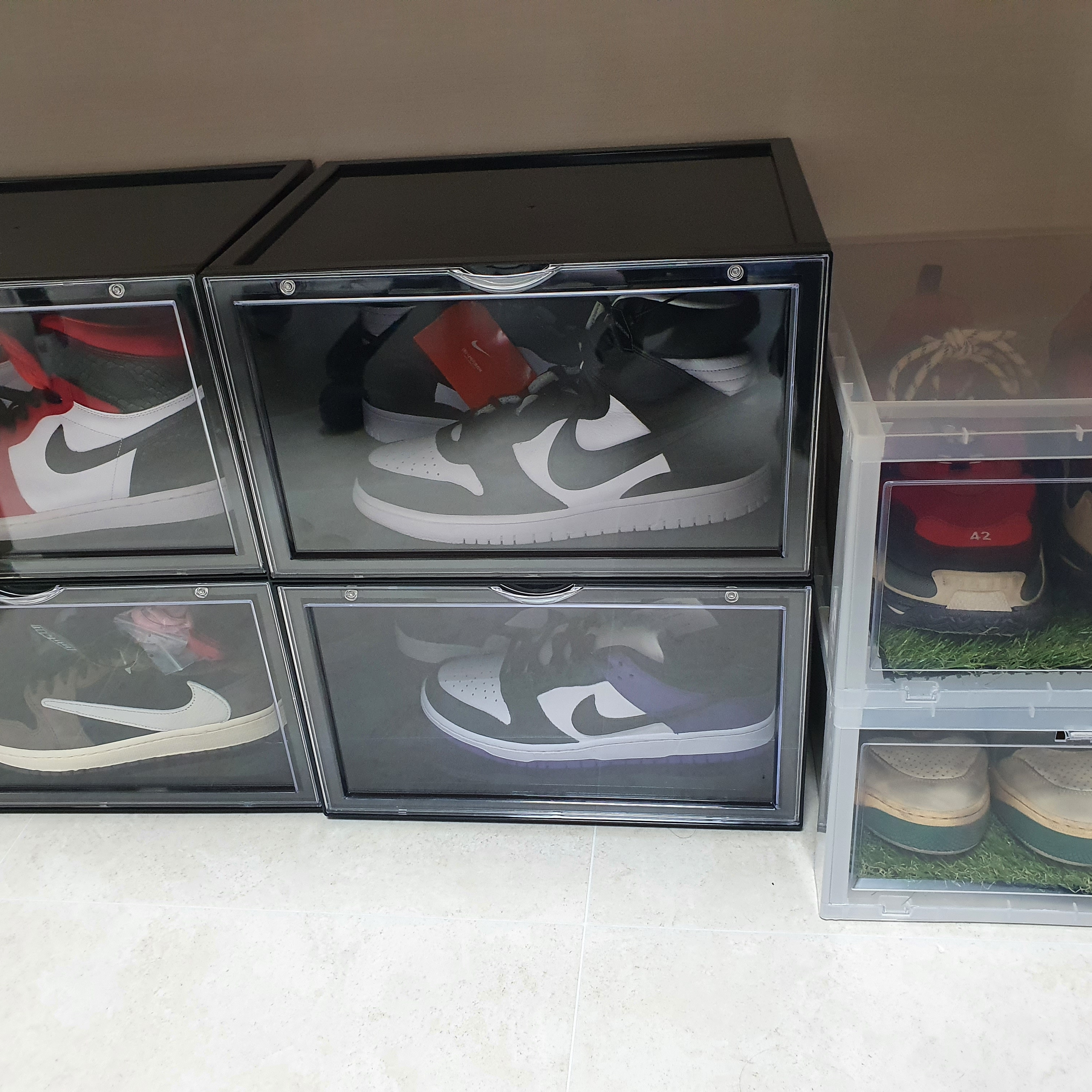 Nike x Peaceminusone Air Force 1 Low Para-Noise 2.0, Jordan 1 x Travis Scott Retro Low OG SP Mocha 착용 스타일 - 2