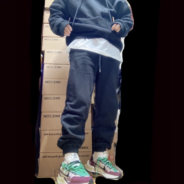 Nike x Sacai VaporWaffle String & Black Villain Red 착용 스타일 - 2