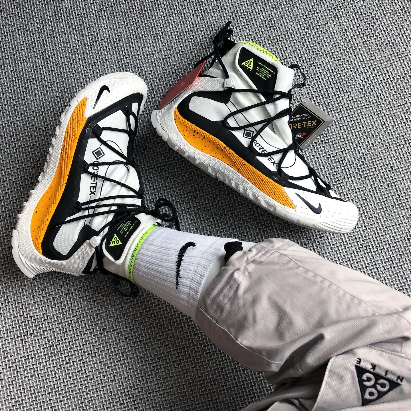 Nike ACG Terra Antarktik Gore-Tex Summit White 착용 스타일