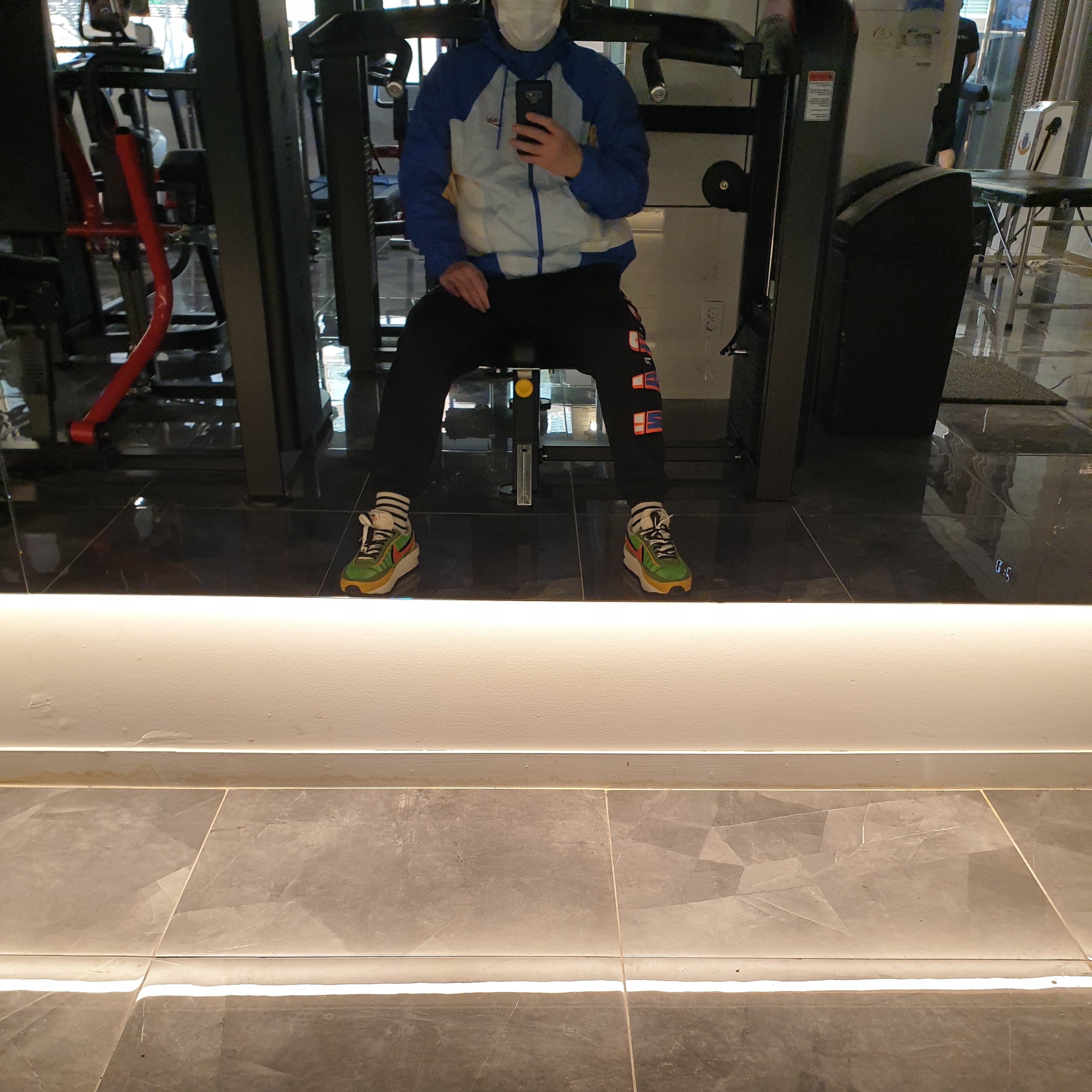 Nike x Sacai LDWaffle Green Multi 착용 스타일
