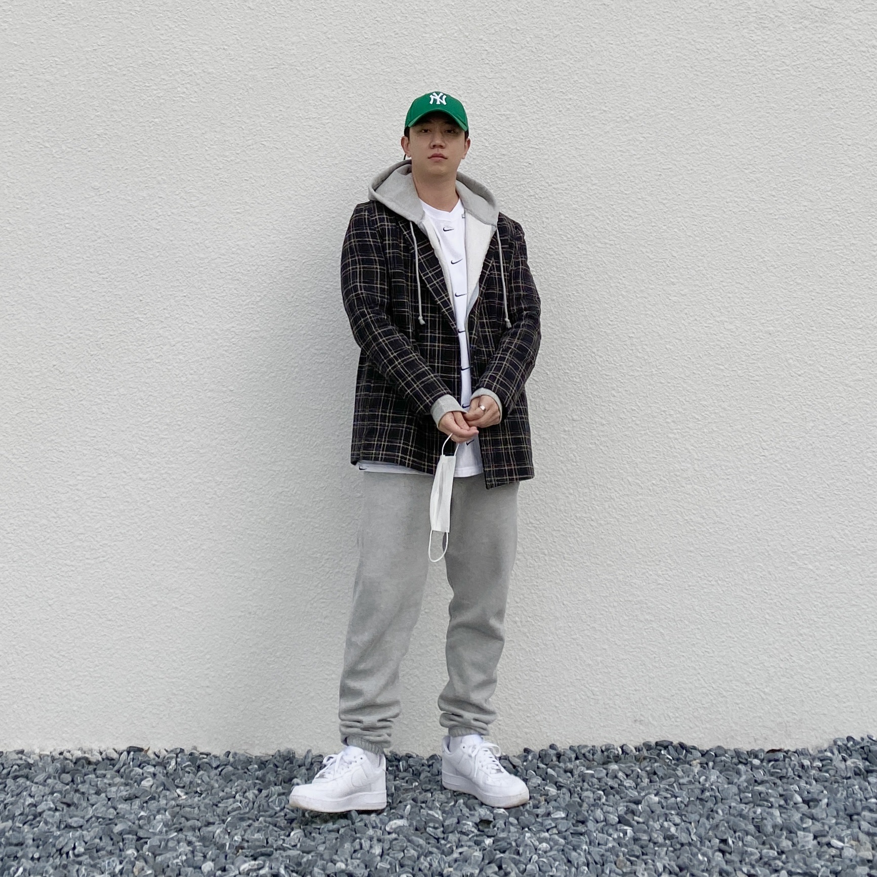 Nike Air Force 1 '07 Low White 착용 스타일 - 1