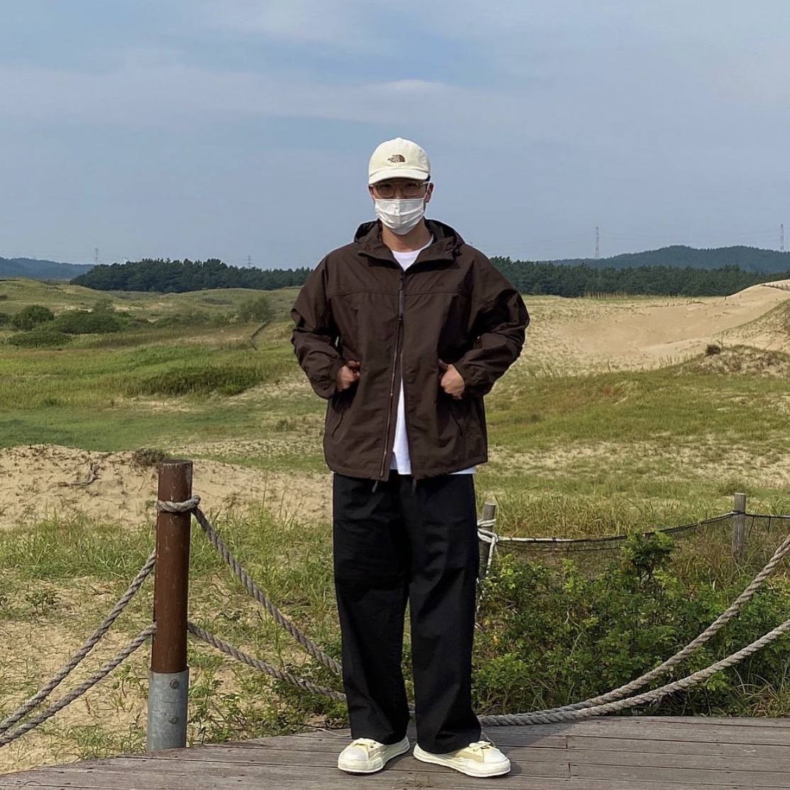 Maison Mihara Yasuhiro x Nigel Cabourn Low Cut Overdyed Sneakers Beige 착용 스타일