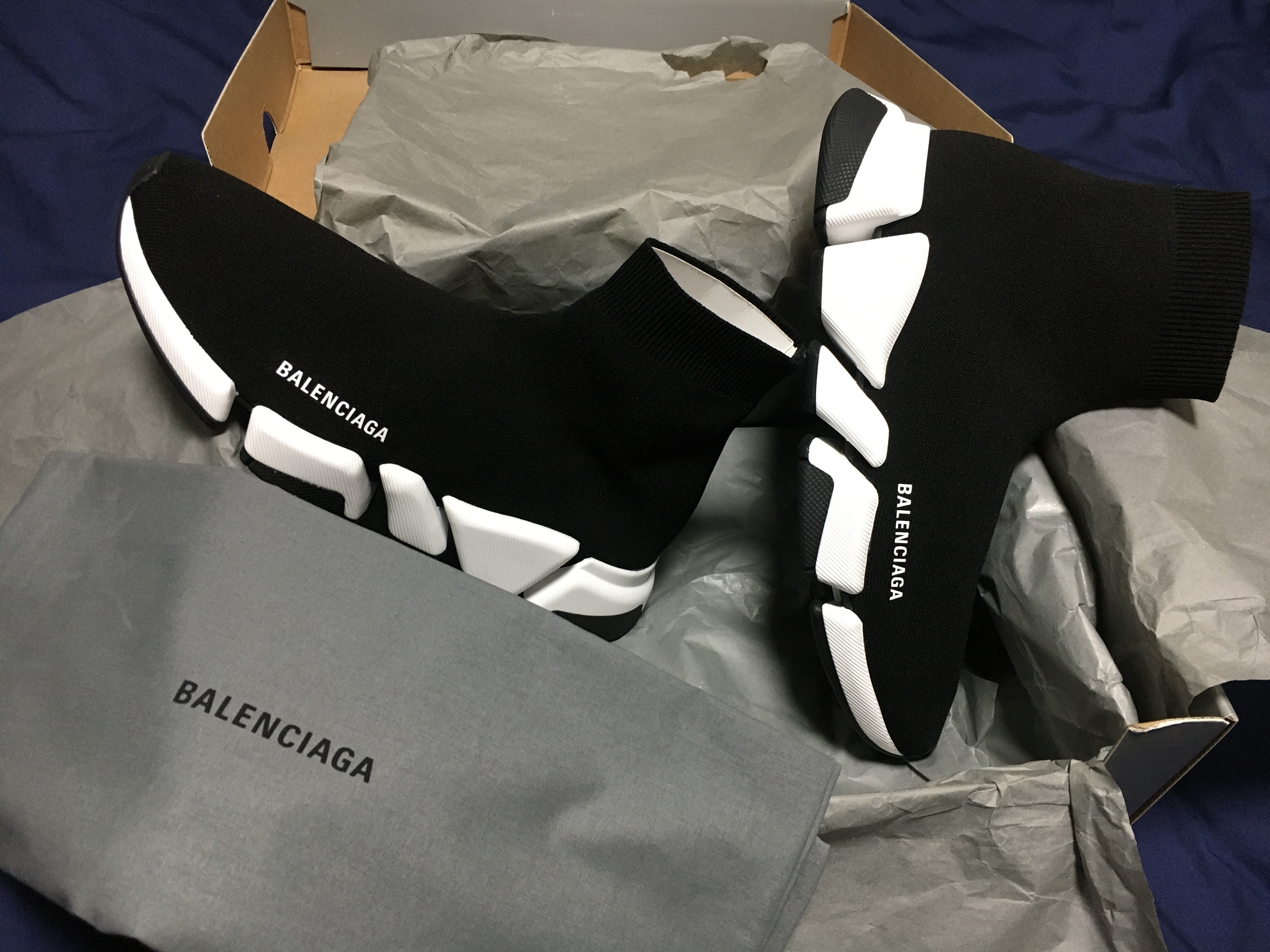 Balenciaga Speed 2.0 Trainer Black Knit White Sole 2020 착용 스타일