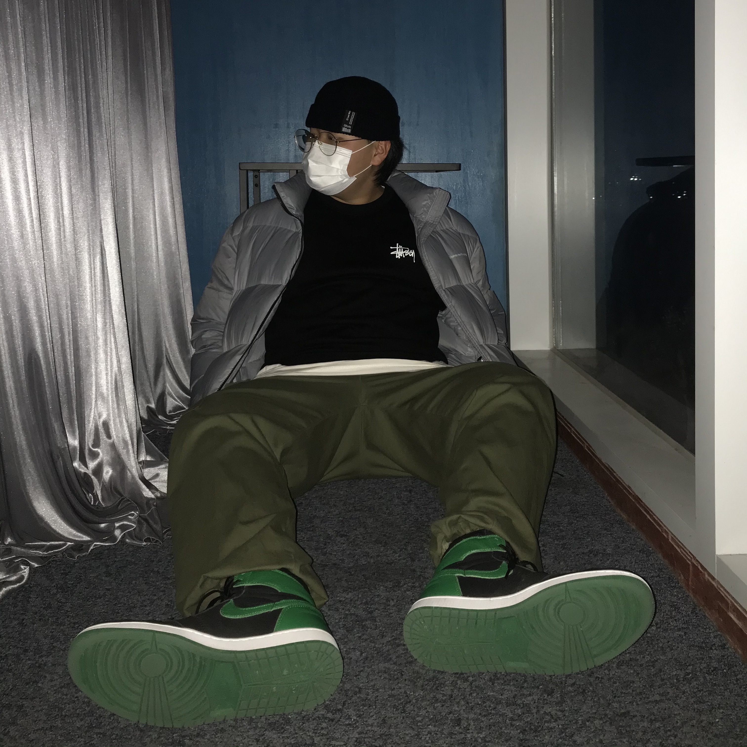 Jordan 1 Retro High OG Pine Green Black 착용 스타일 - 1