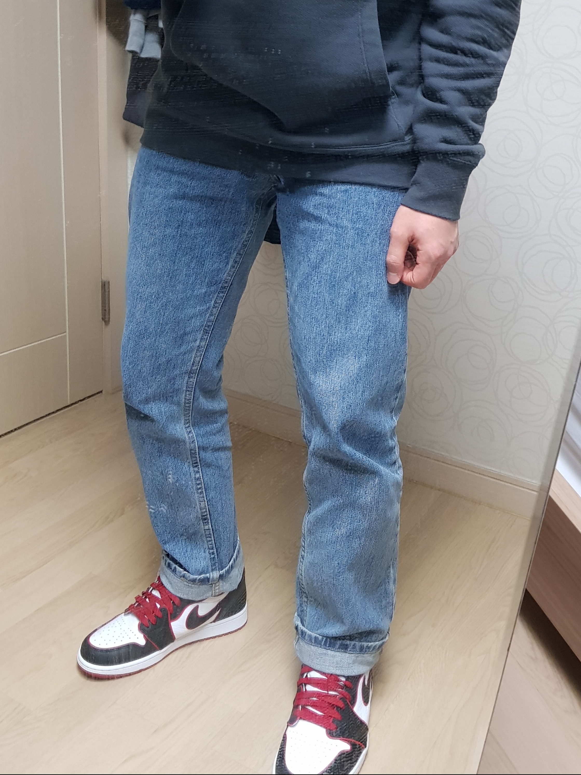 Jordan 1 Retro High OG Bloodline 착용 스타일