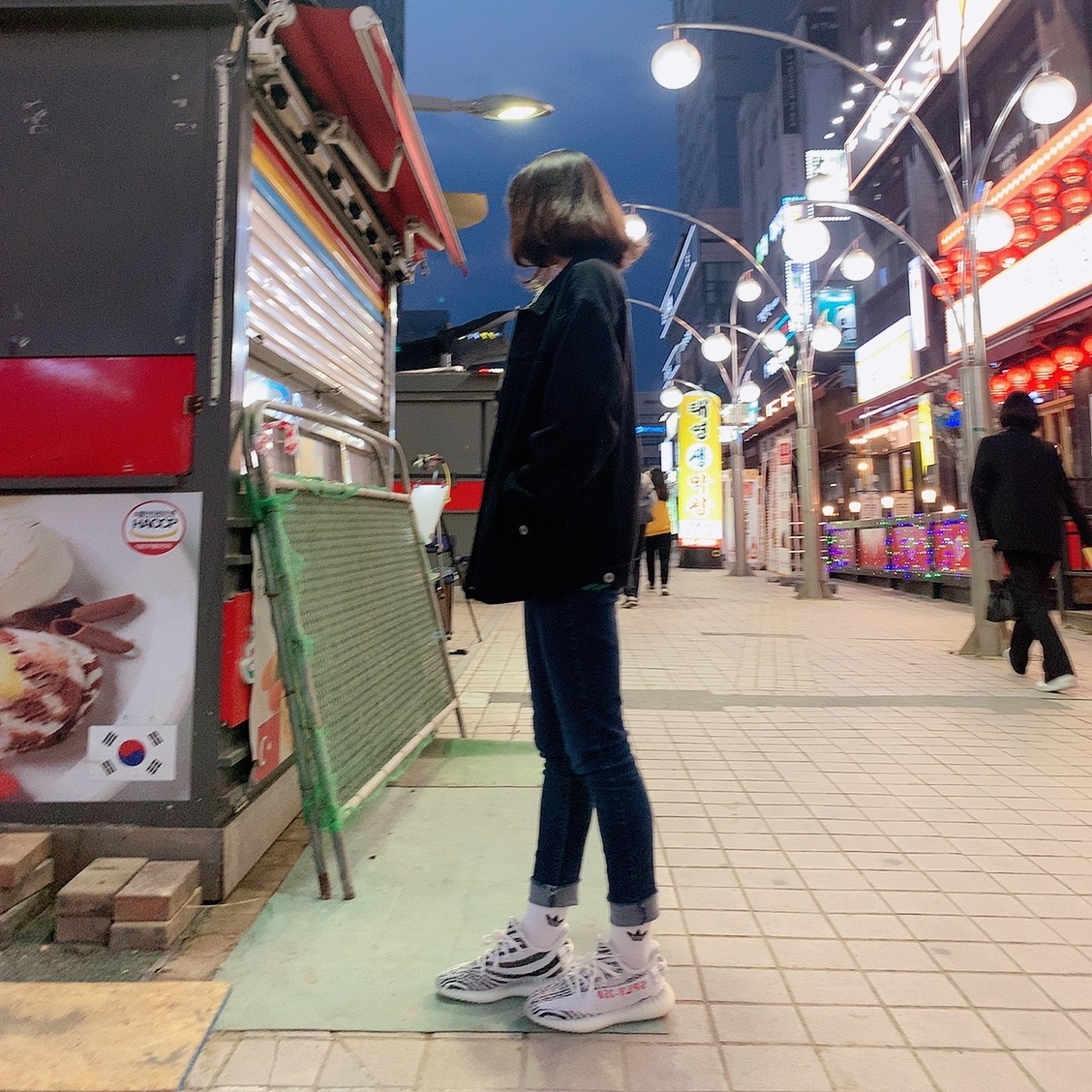 Adidas Yeezy Boost 350 V2 Zebra 2017/2019/2020 착용 스타일