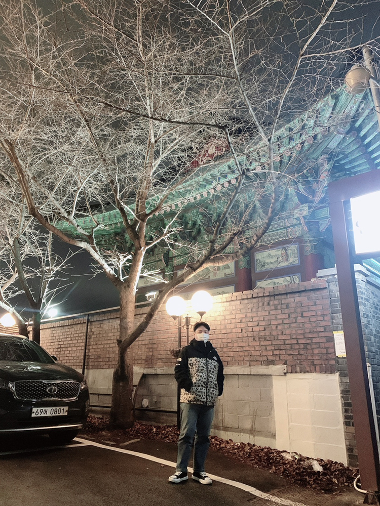 KREAM 프로필 이미지