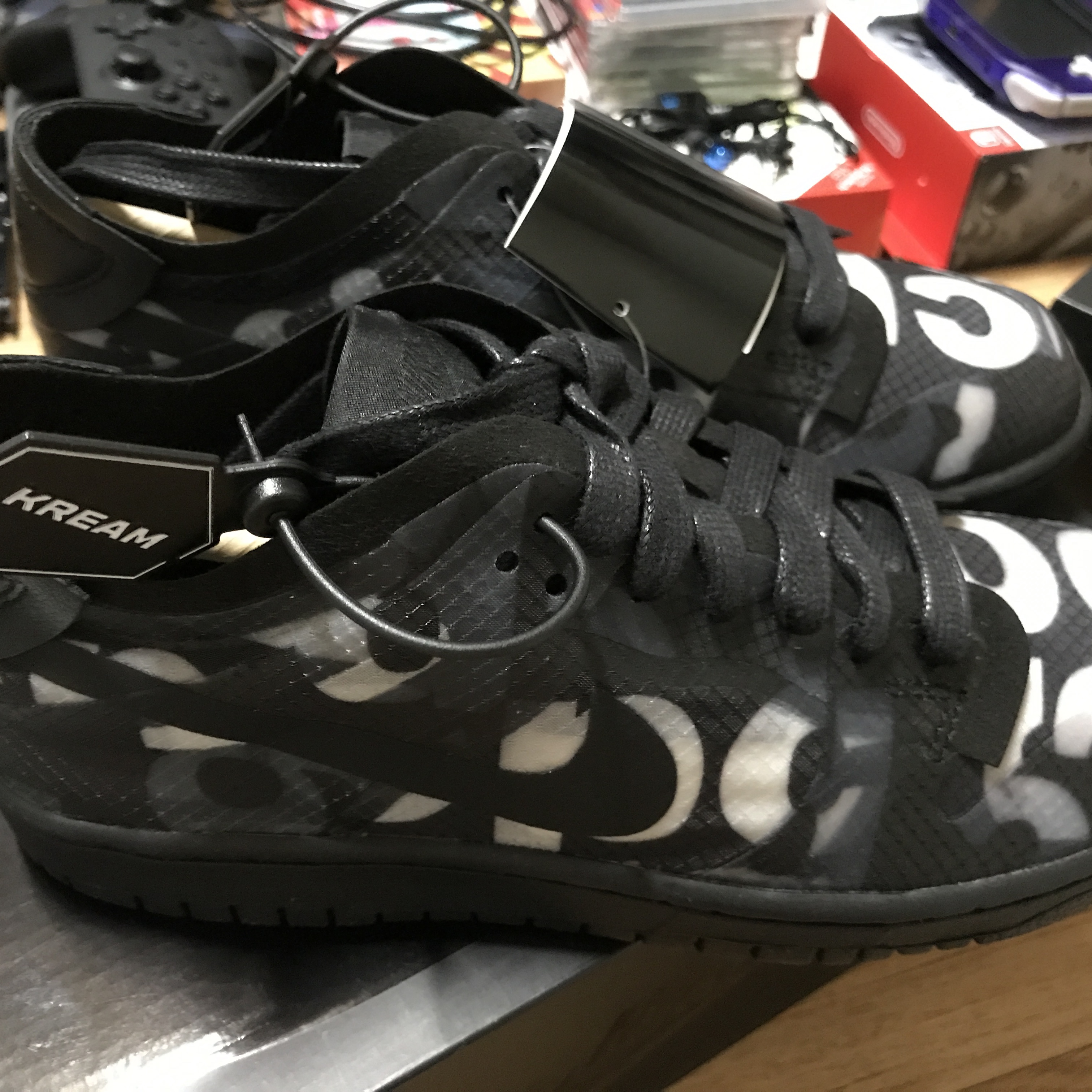 (W) Nike x Comme des Garcons Dunk Low Print 착용 스타일 - 1