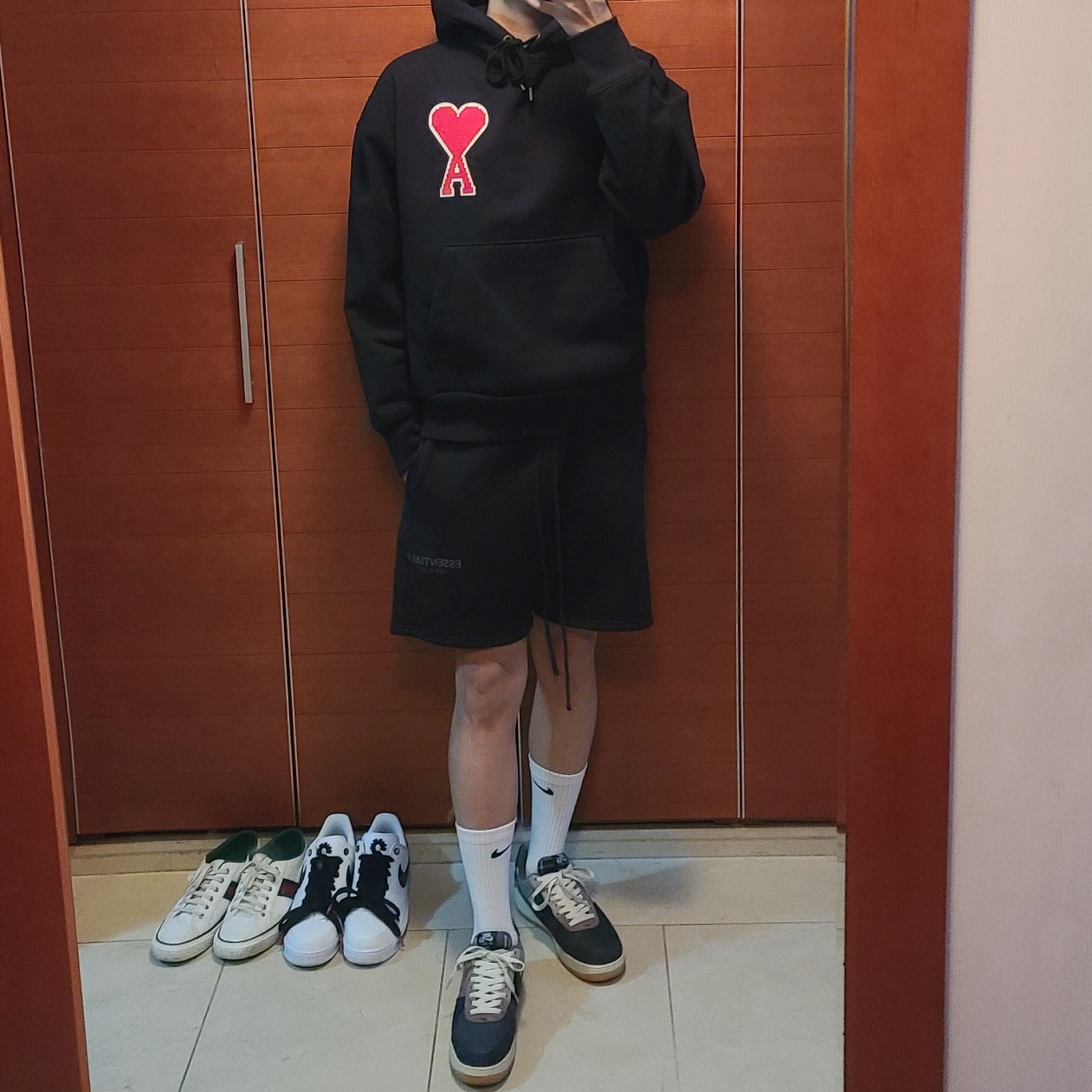Nike x Travis Scott Air Force 1 Low Cactus Jack, Essentials Fleece Shorts Weathered Black - 20FW 착용 스타일