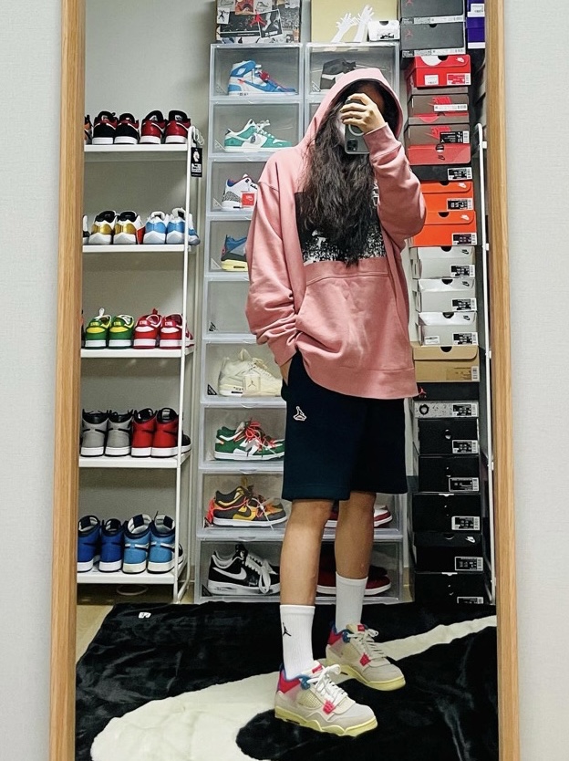 Jordan 4 x Union Retro Guava Ice, Jordan x Union Flying High Hooded Sweatshirt Rust Pink 착용 스타일