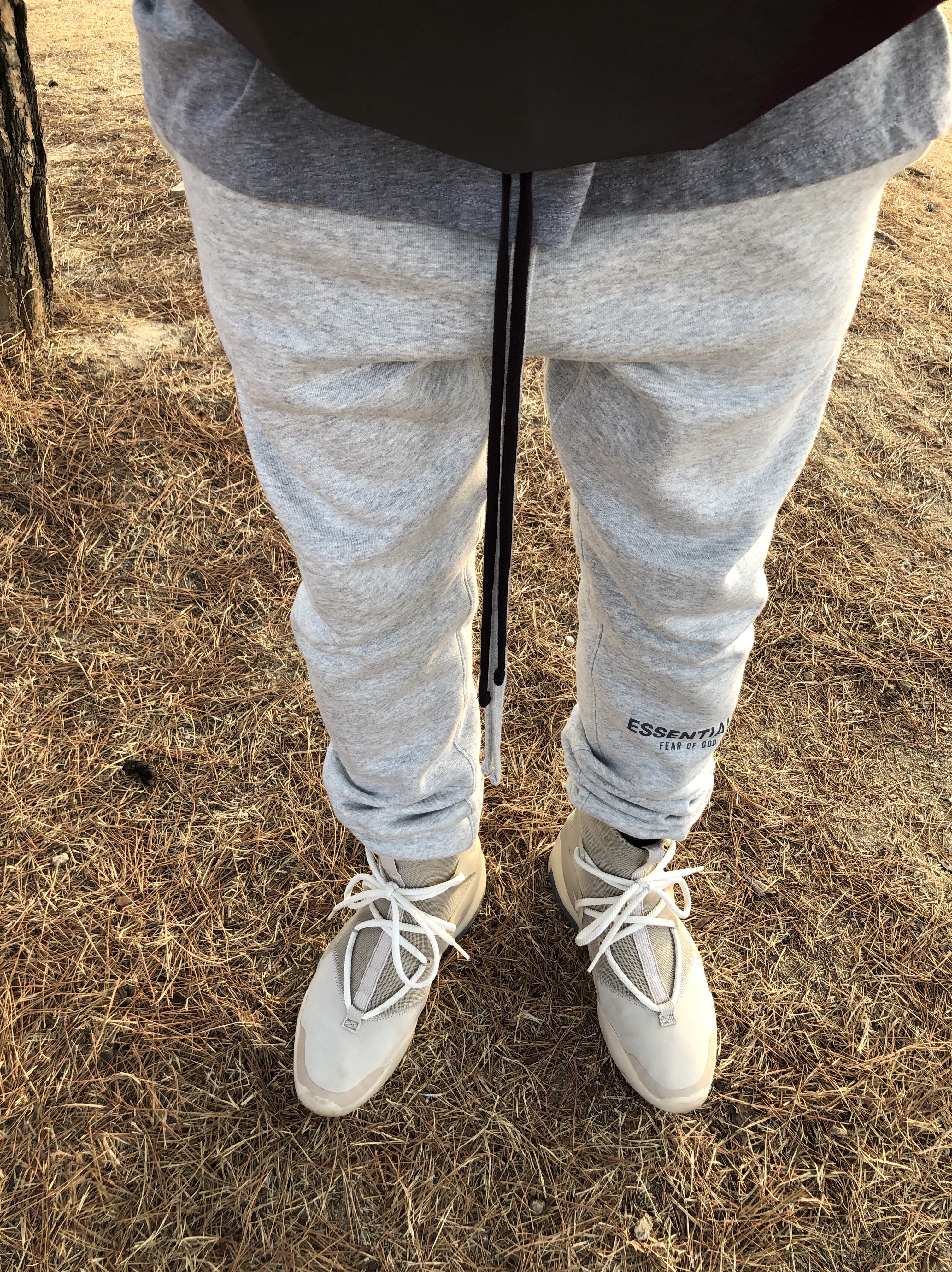 Nike x Fear of God Air Fear of God 1 Oatmeal, Essentials Sweatpants Heather Grey - 20FW 착용 스타일 - 4
