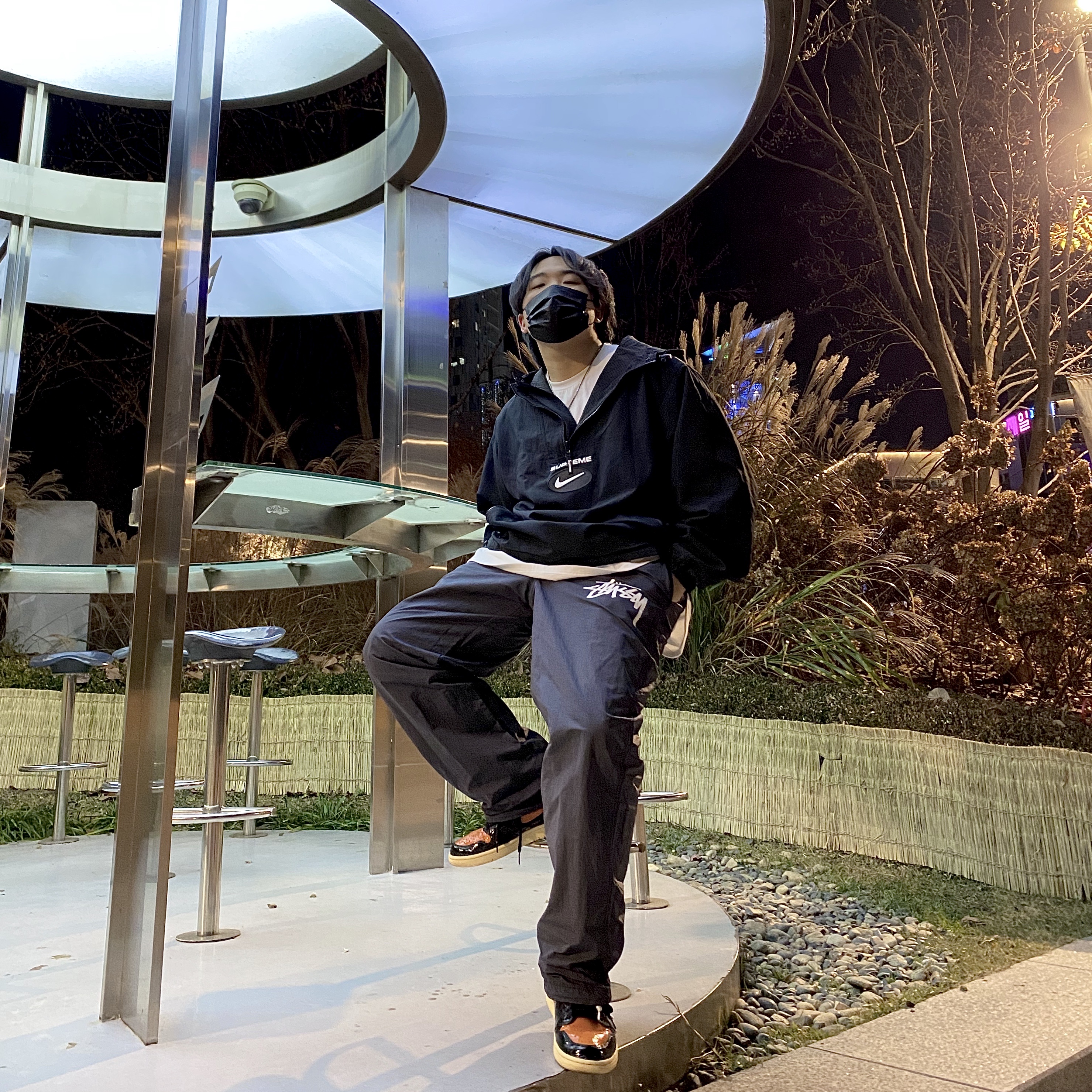 Supreme x Nike Jewel Reversible Ripstop Anorak Black - 20FW, Nike x Stussy Beach Pants Off Noir 착용 스타일