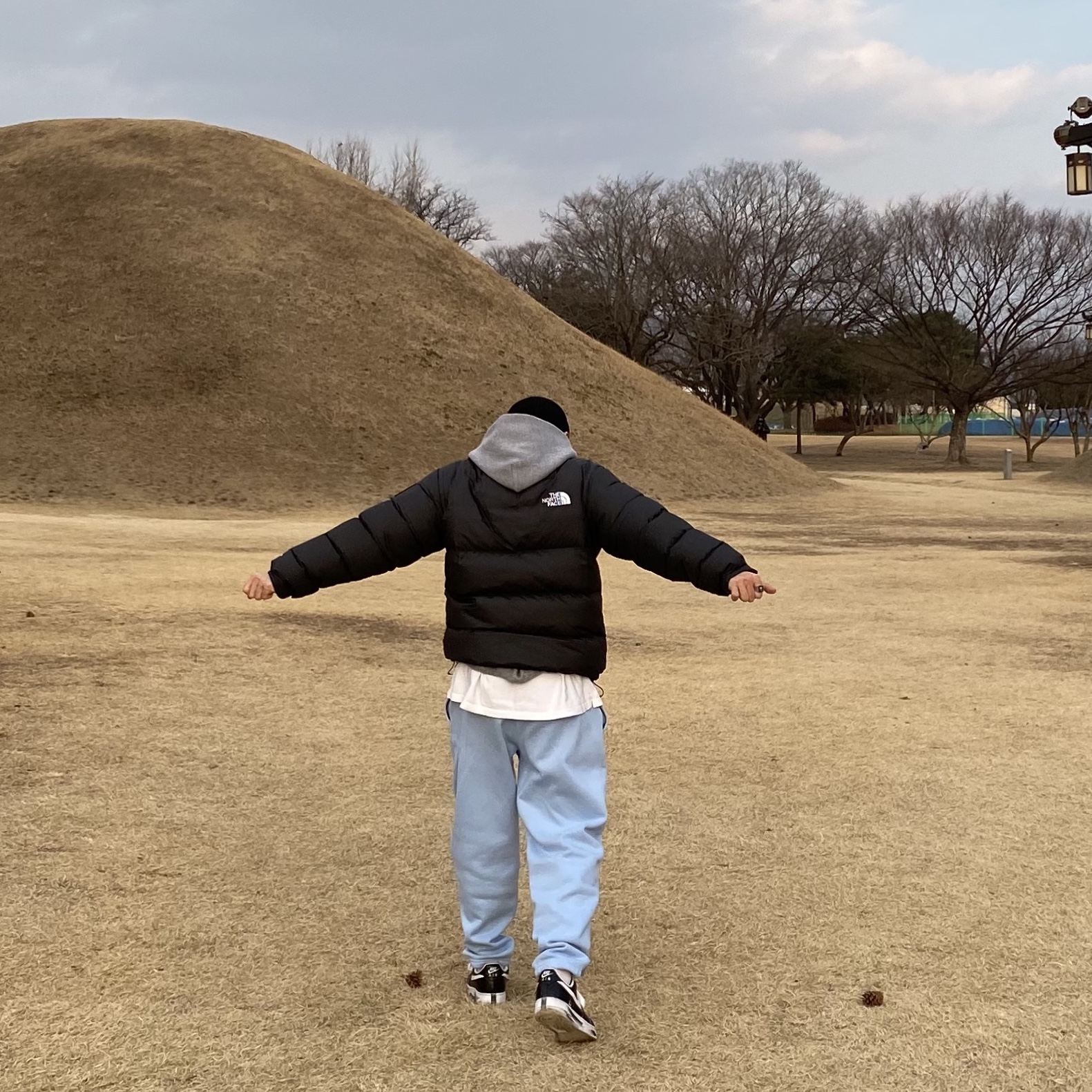 Nike x Peaceminusone Air Force 1 Low Para-Noise 착용 스타일