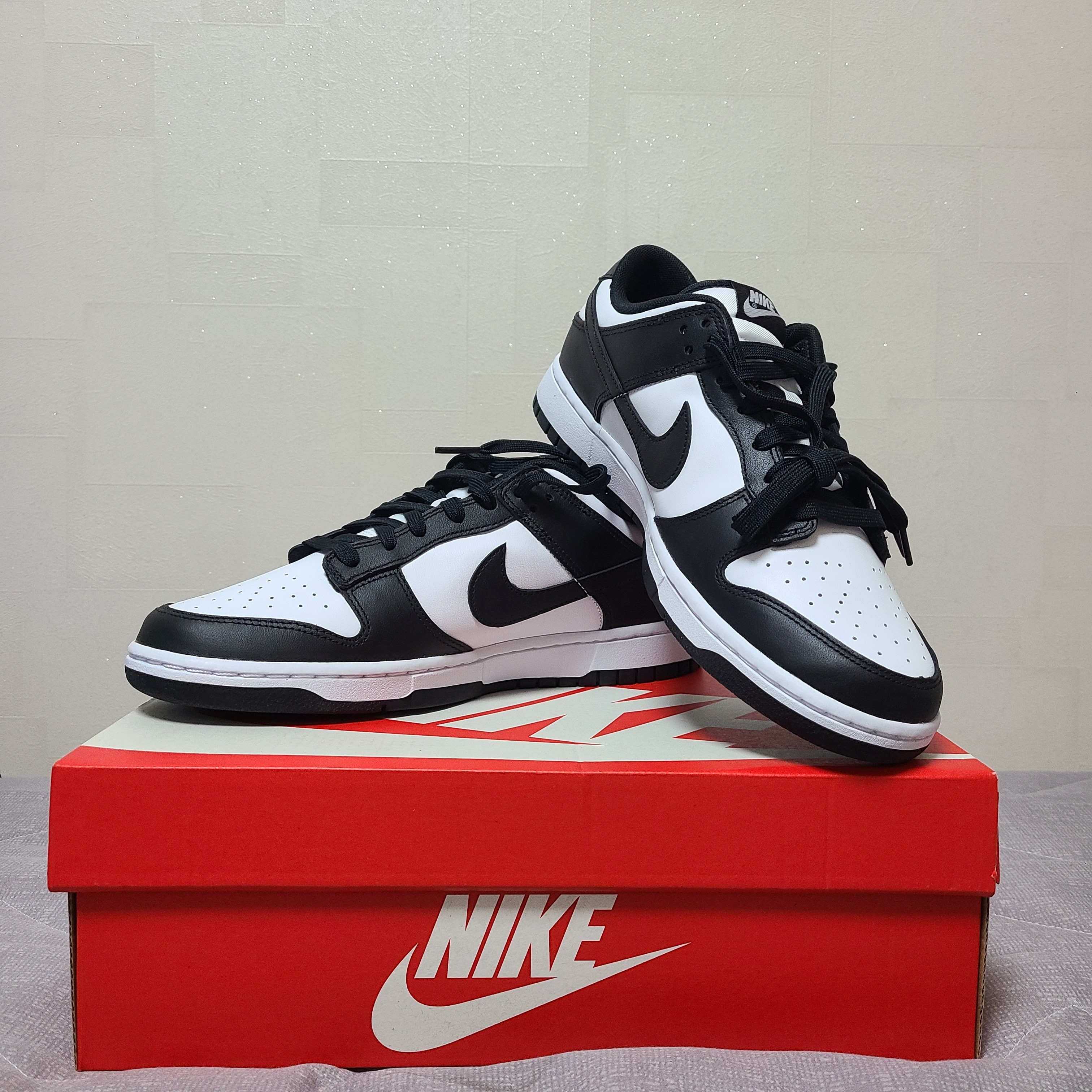 Nike Dunk Low Retro Black 착용 스타일