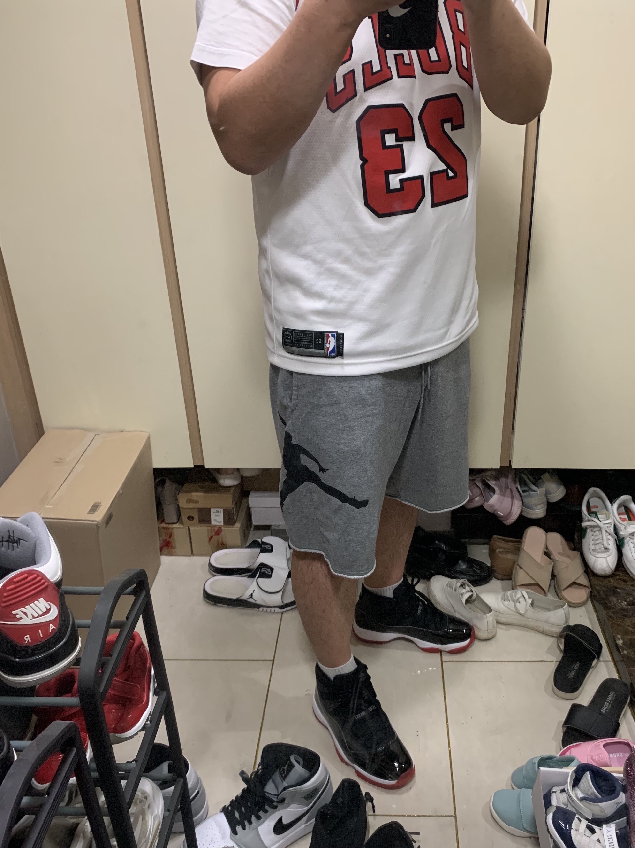 Jordan 11 Retro Bred 2012, Jordan 3 Retro Tinker Hatfield 착용 스타일