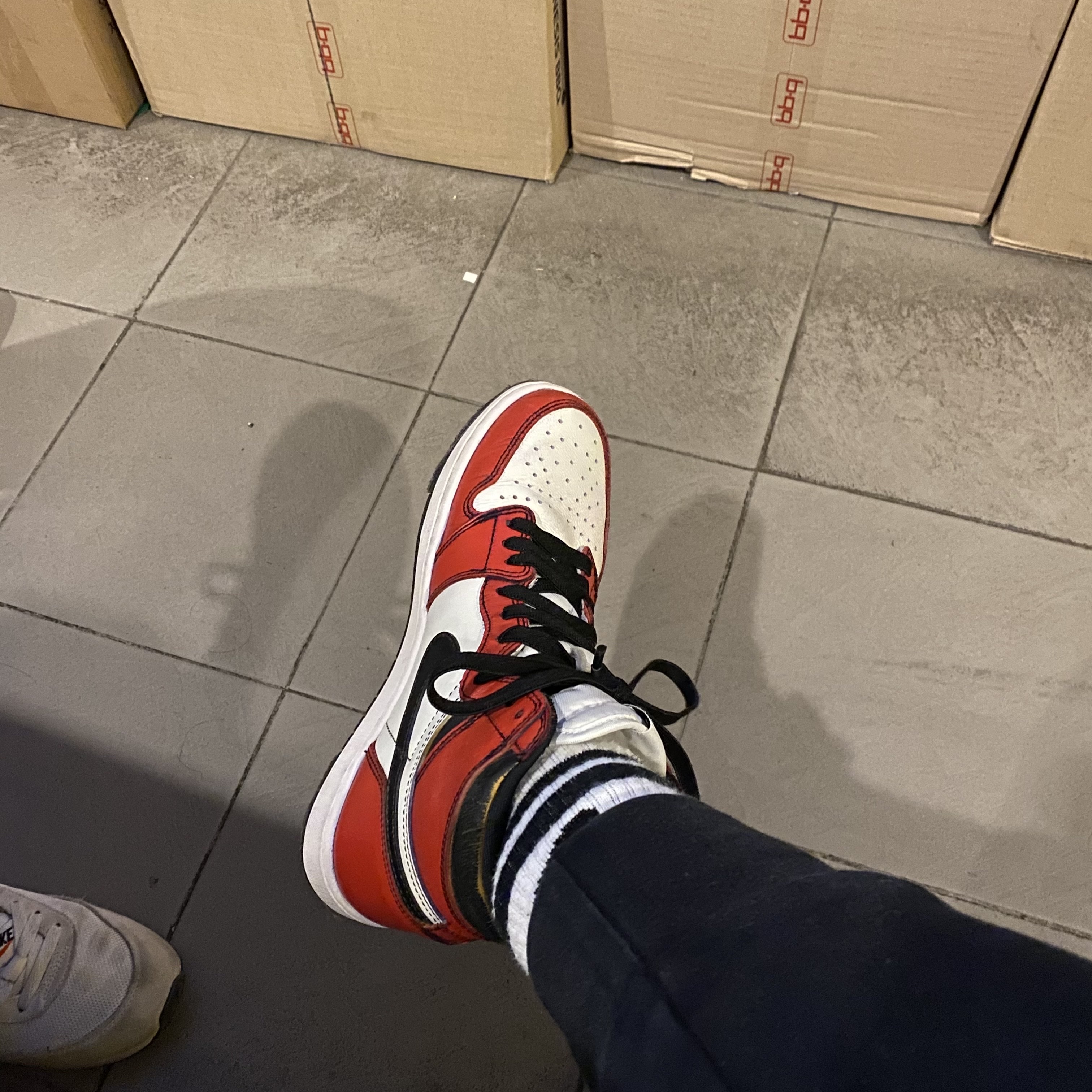 Jordan 1 Retro High OG Defiant SB LA to Chicago 착용 스타일
