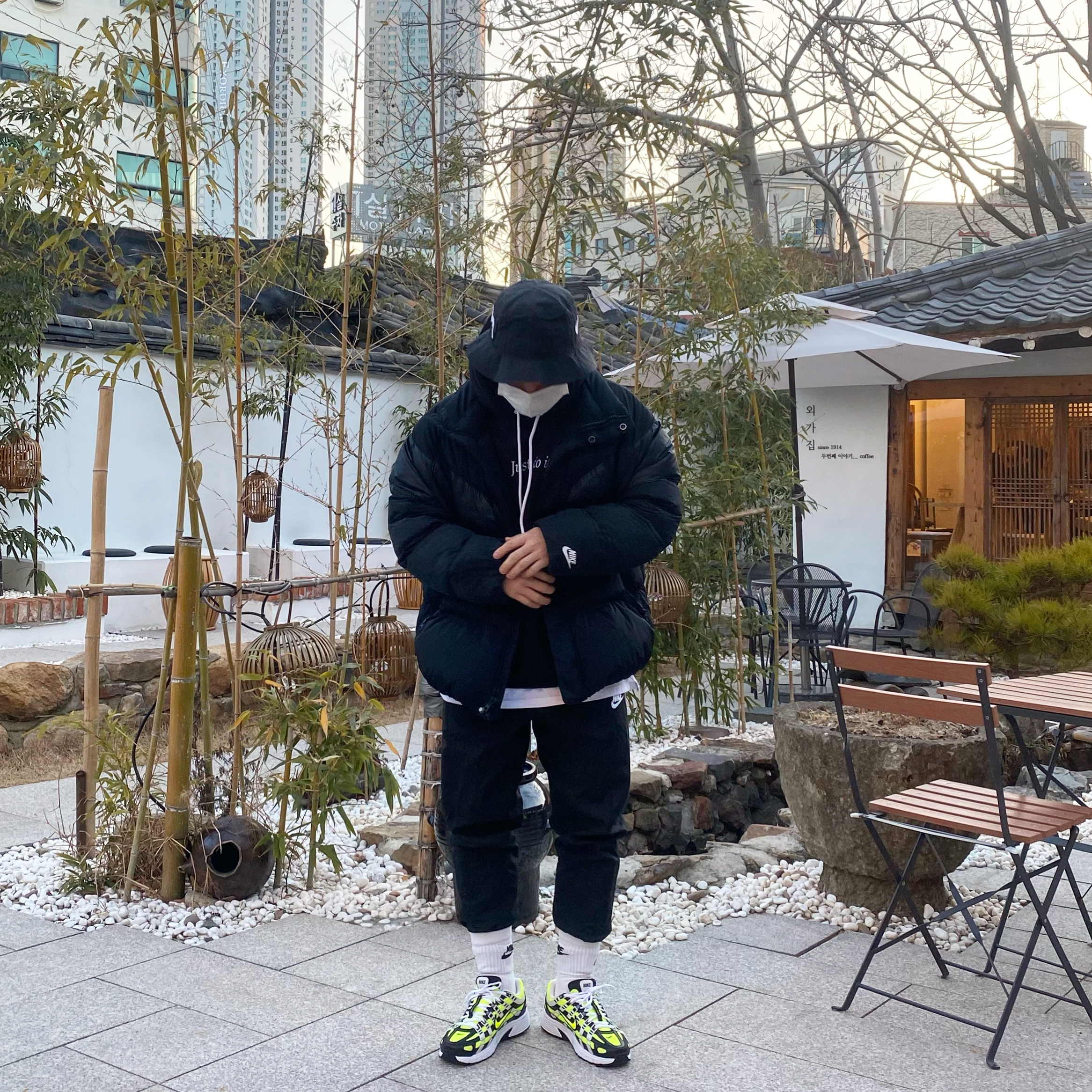 Nike x Stussy Bucket Hat Black 착용 스타일