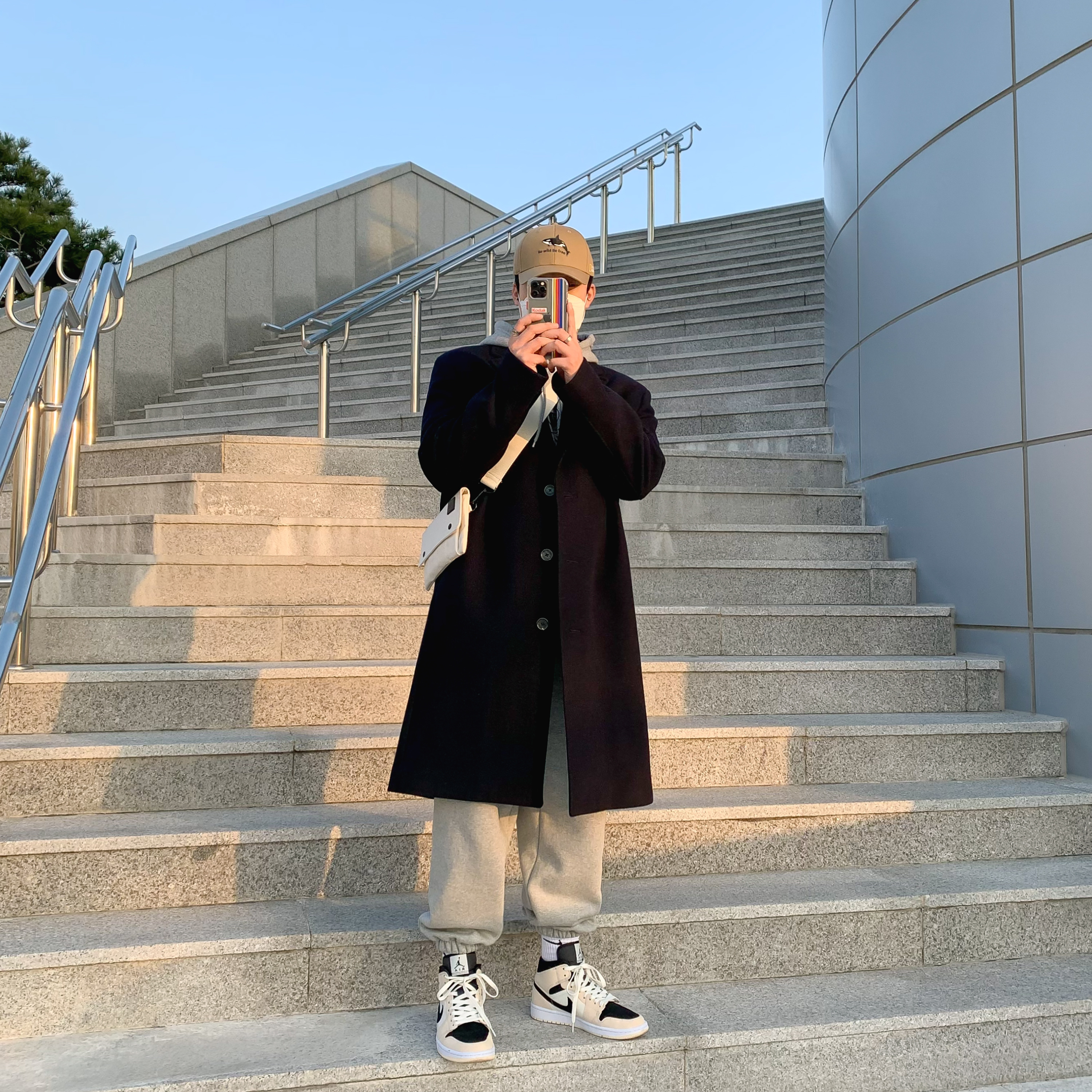 (W) Jordan 1 Mid Barely Orange 착용 스타일