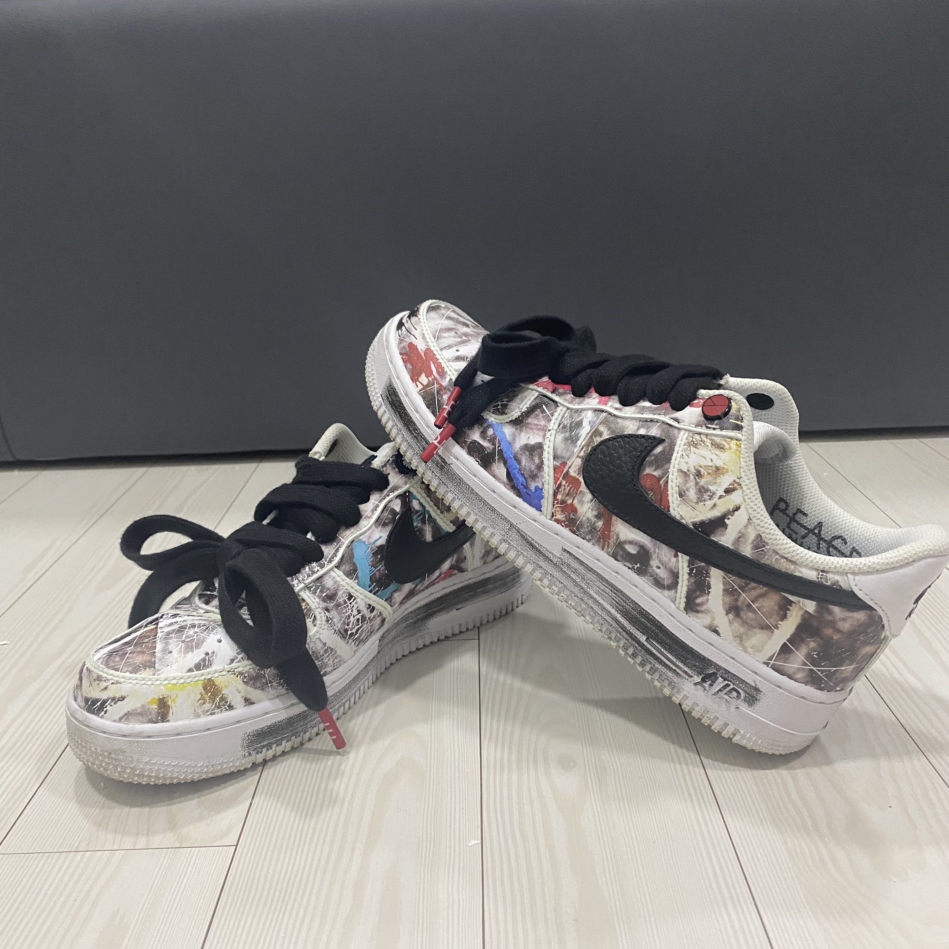 Nike x Peaceminusone Air Force 1 Low Para-Noise 2.0 착용 스타일 - 2