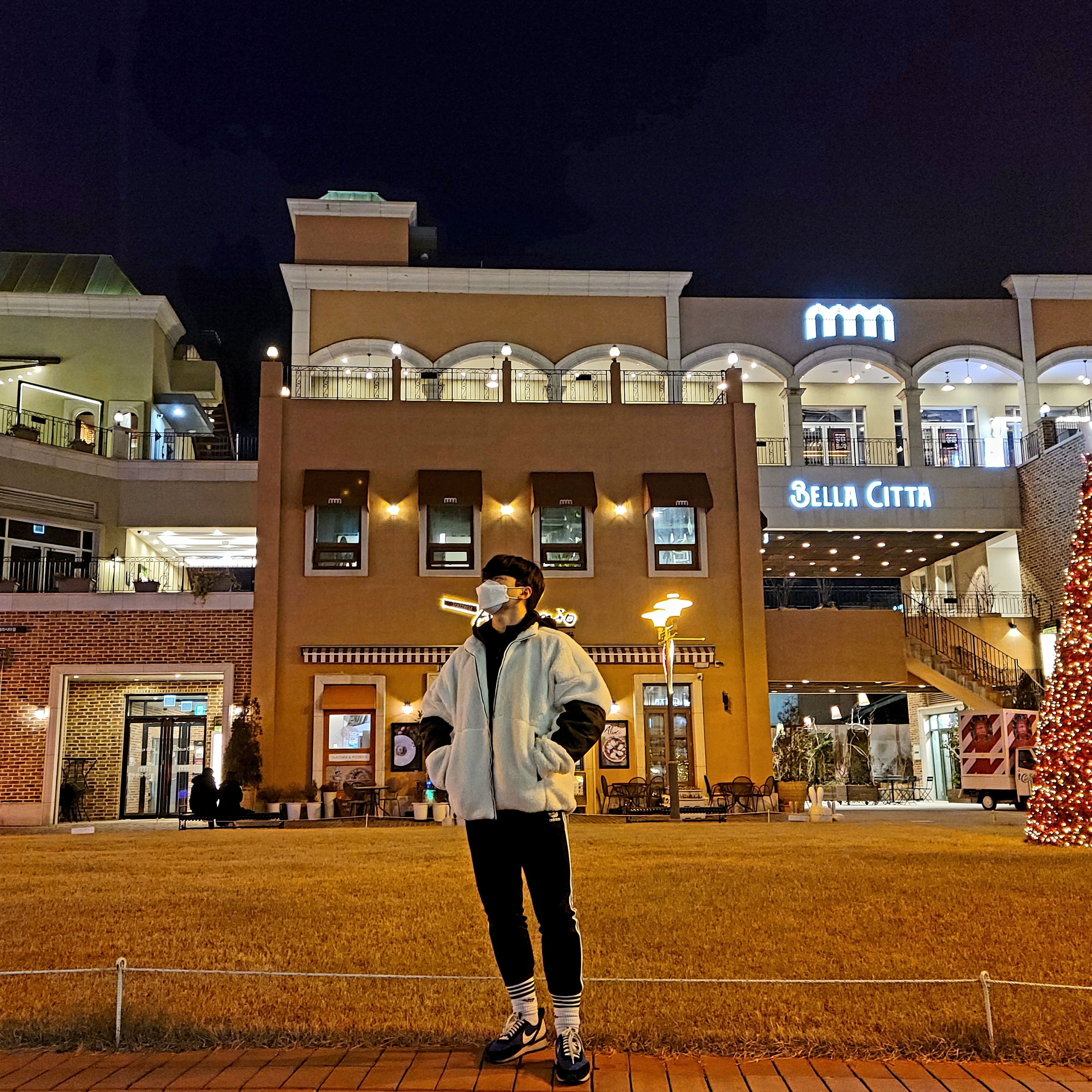 Nike x Undercover Daybreak Blue Jay 착용 스타일