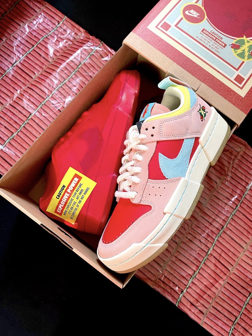 (W) Nike Dunk Low Disrupt Firecracker 착용 스타일