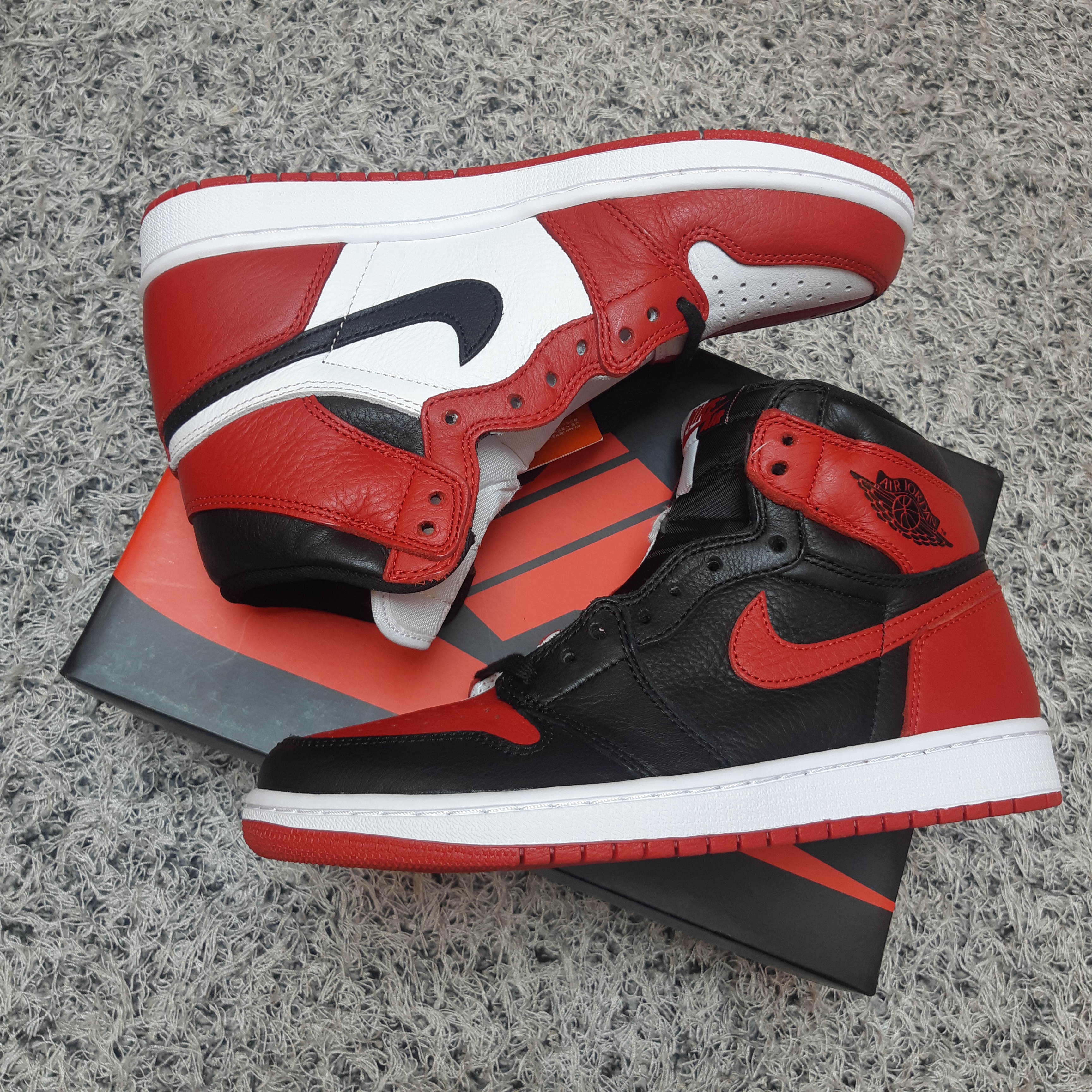 Jordan 1 Retro High Homage To Home (Non-Numbered) 착용 스타일 - 1