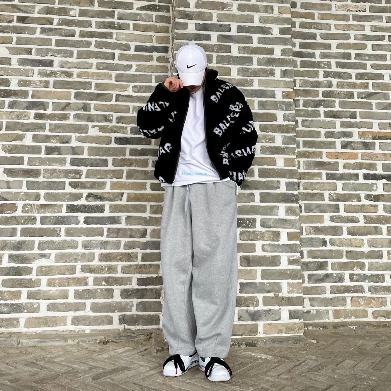 Nike x Peaceminusone Air Force 1 Low Para-Noise 2.0 착용 스타일 - 1