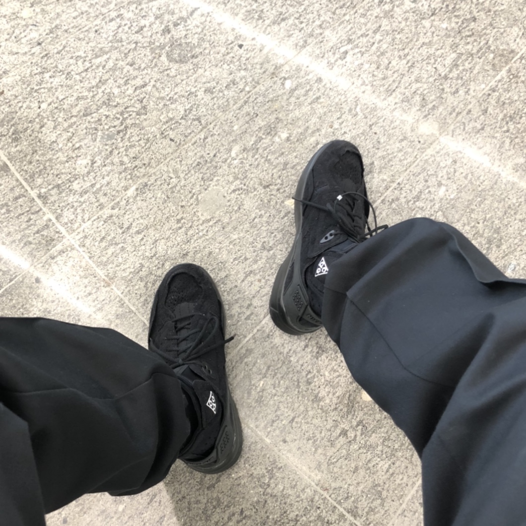 Nike x Comme des Garcons Homme Plus Air Mowabb Black 착용 스타일