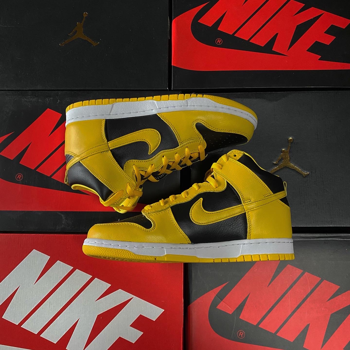 Nike Dunk High SP Varsity Maize 착용 스타일 - 2