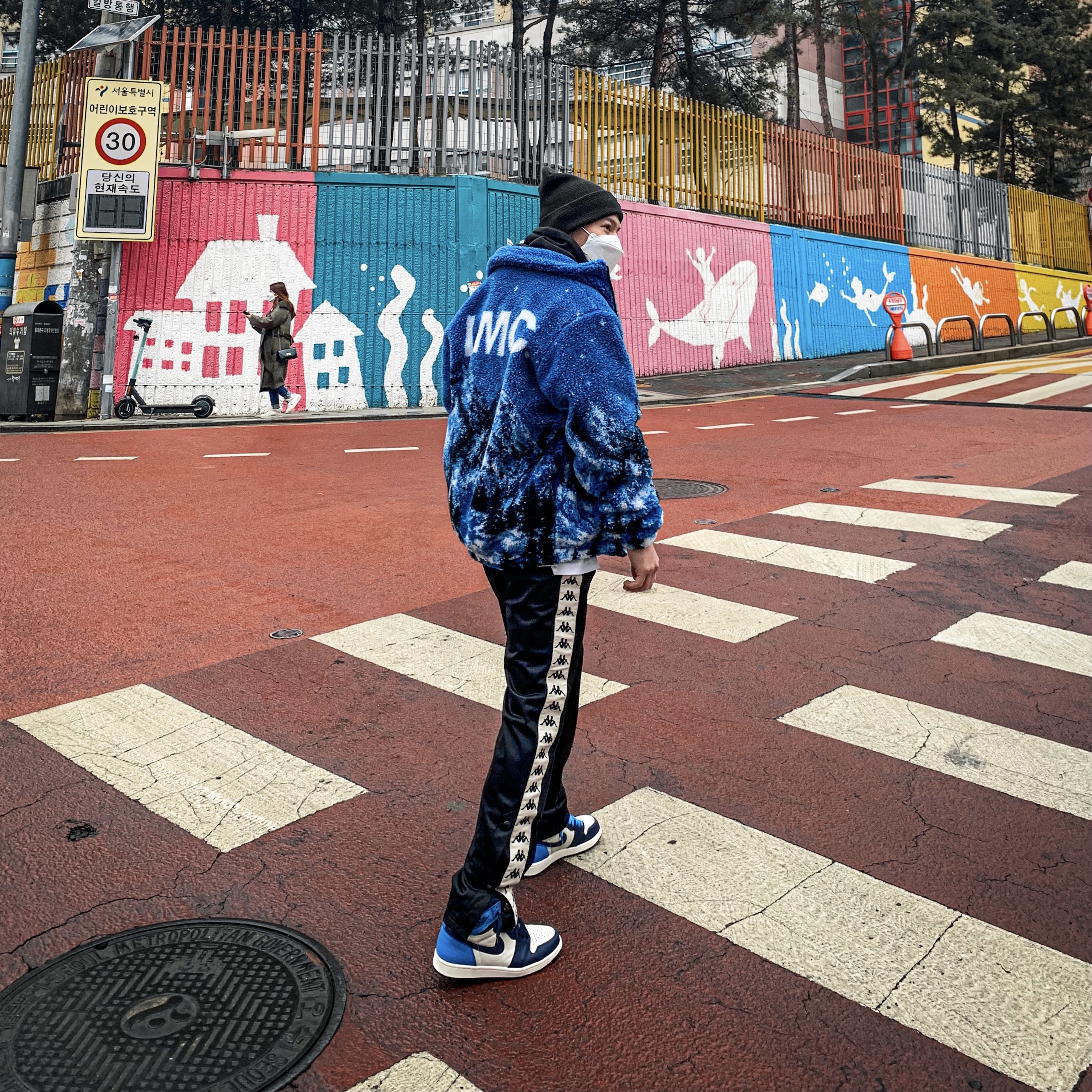 Jordan 1 Retro High Obsidian UNC 착용 스타일 - 2