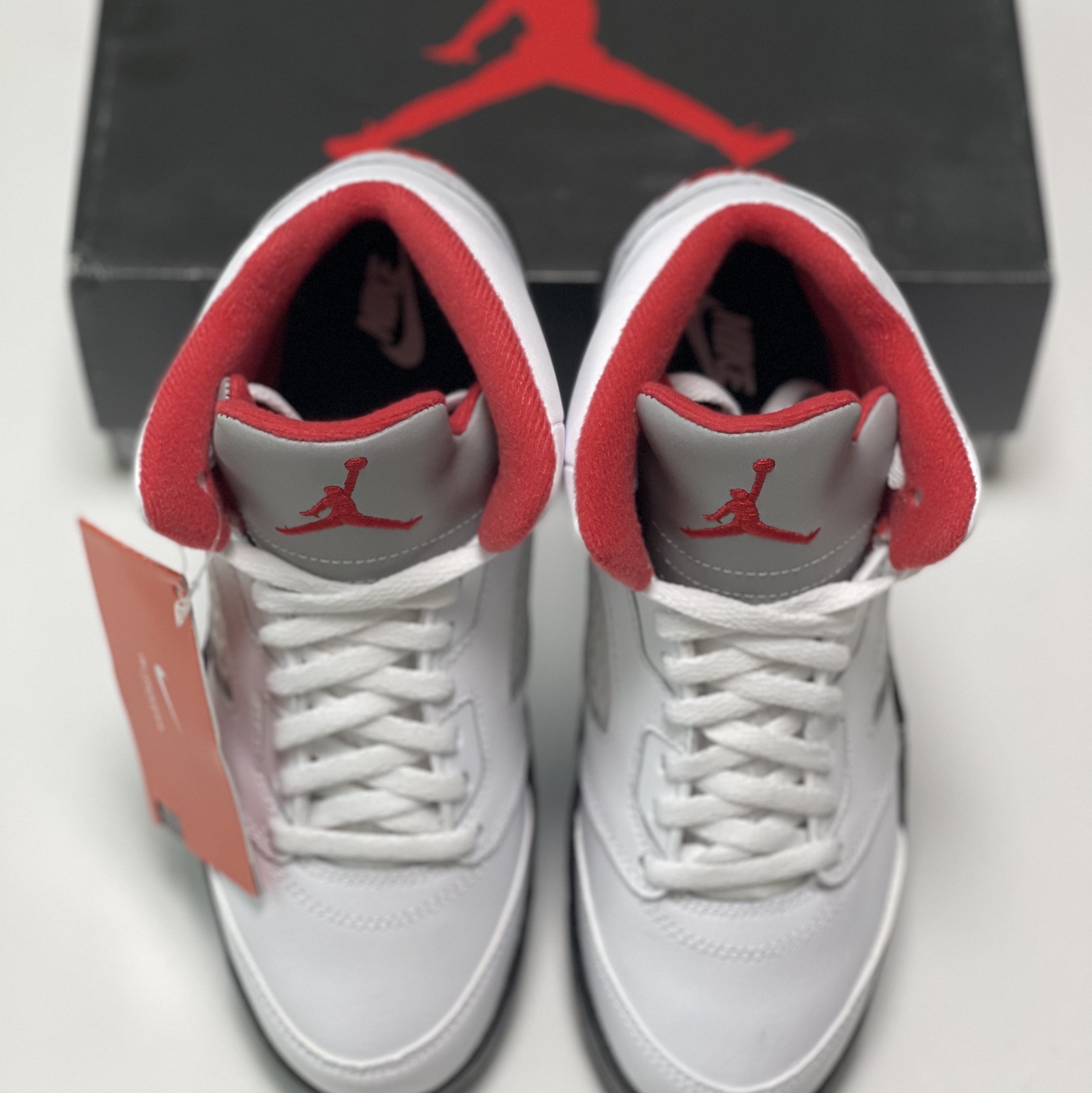 (PS) Jordan 5 Retro Fire Red Silver Tongue 2020 착용 스타일 - 1