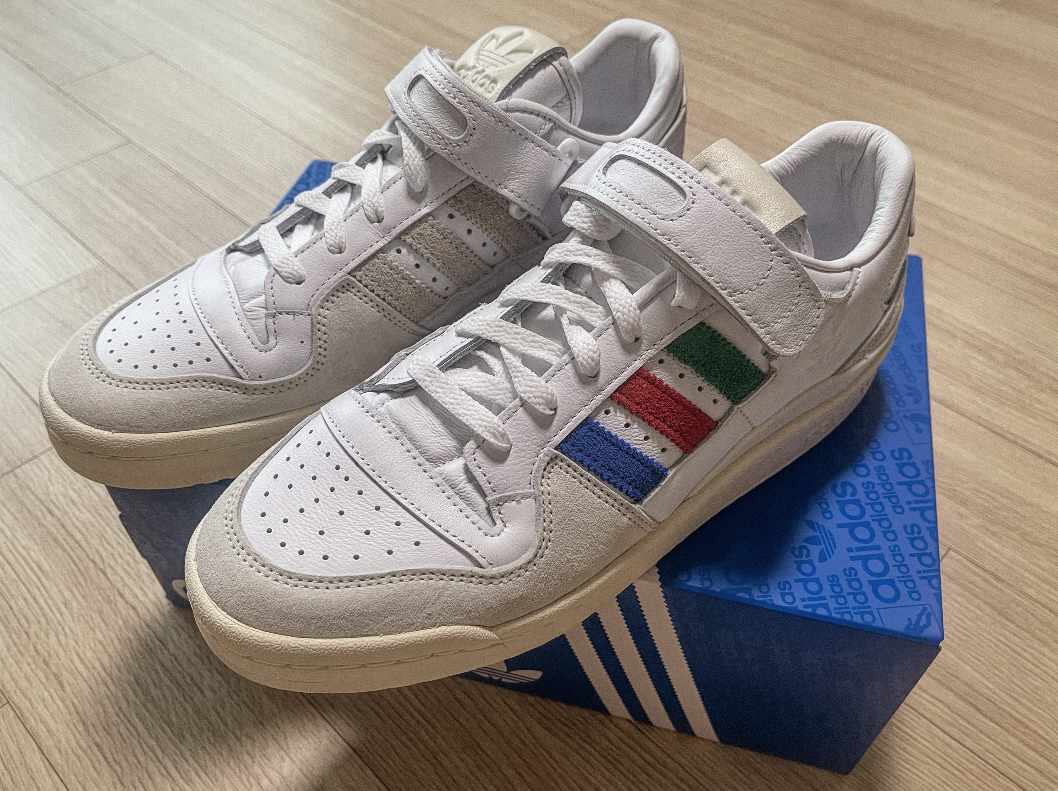 Adidas x END. Forum Low Friends & Forum 착용 스타일 - 1