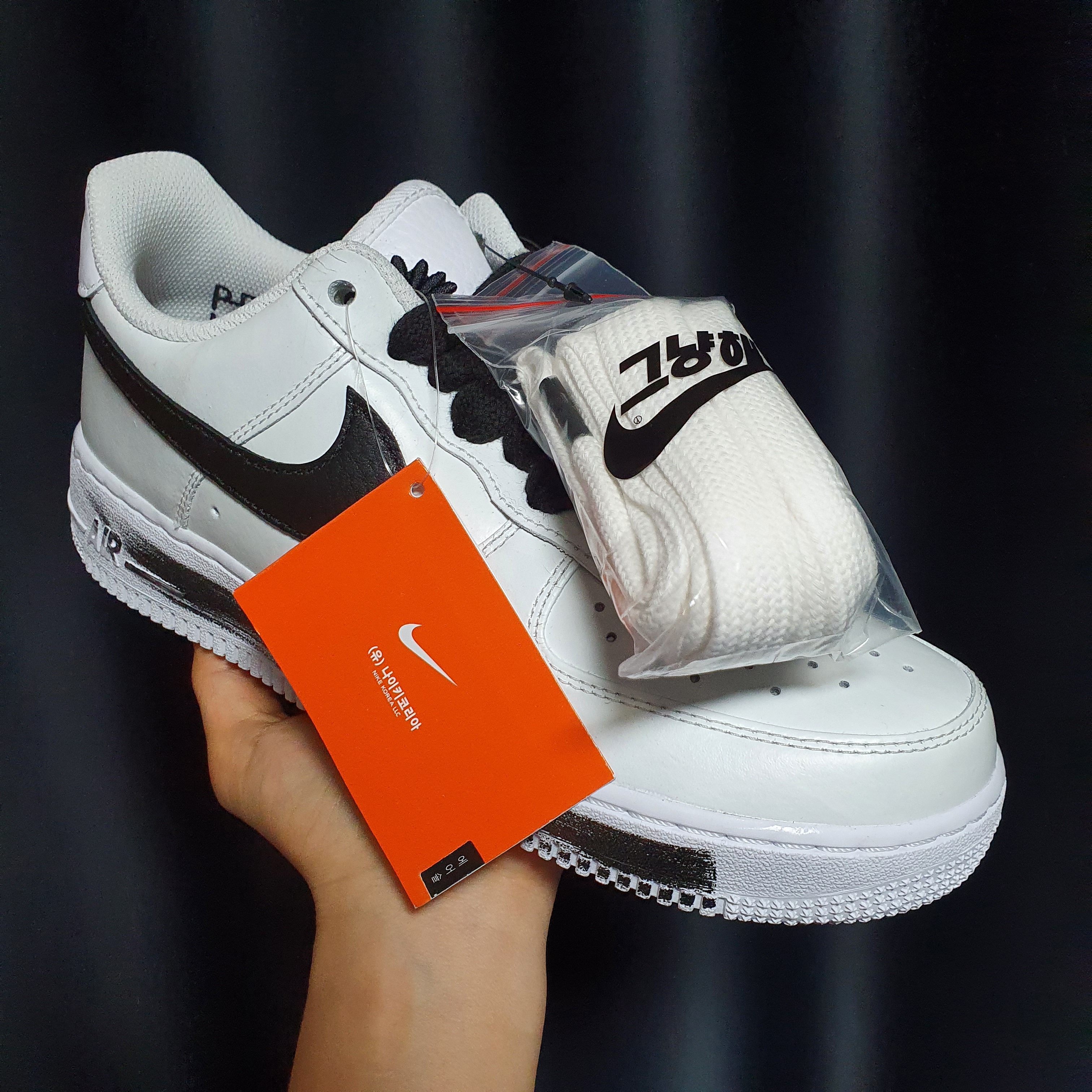 Nike x Peaceminusone Air Force 1 Low Para-Noise 2.0 착용 스타일 - 2