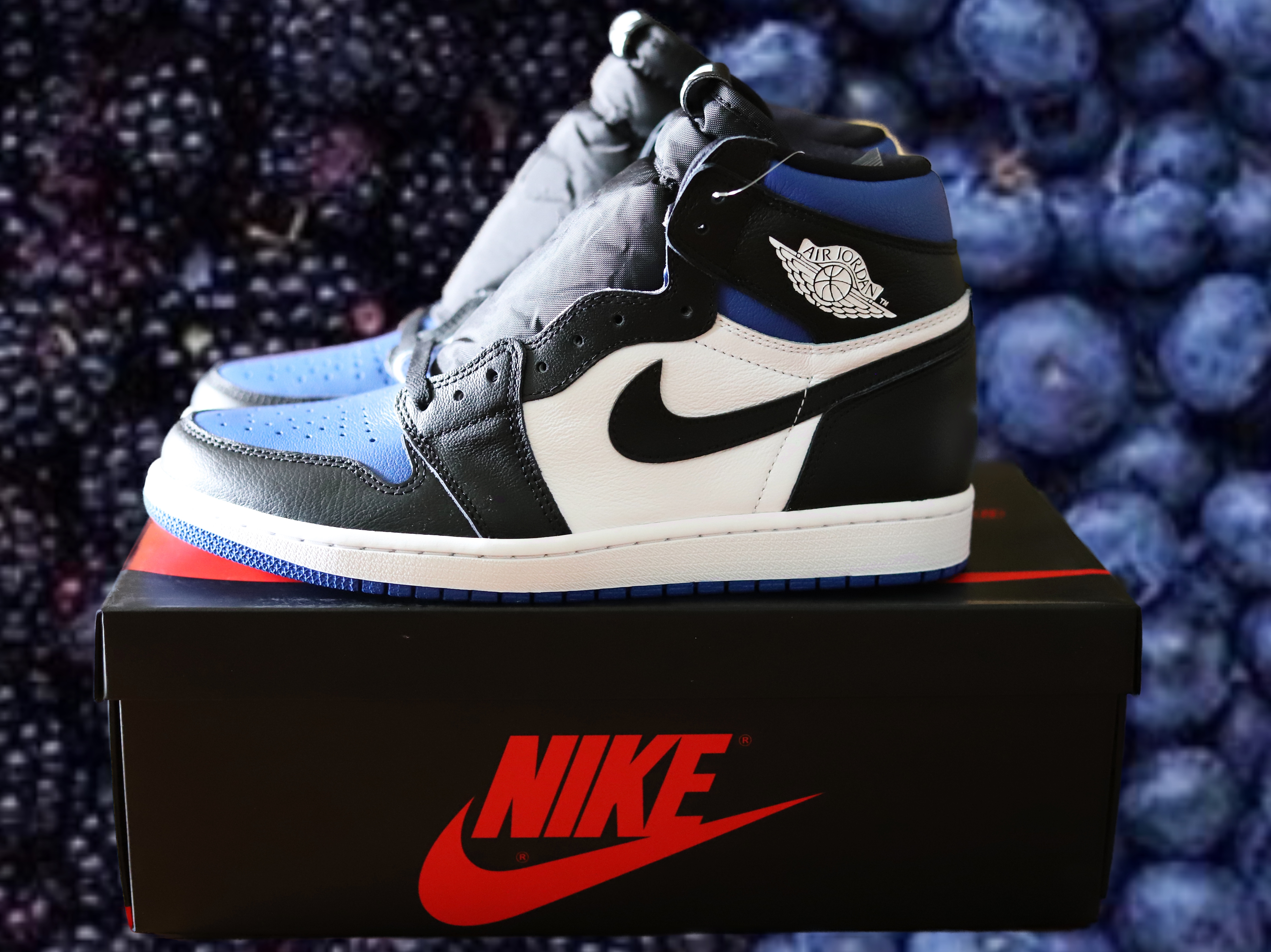 Jordan 1 Retro High OG Royal Toe 착용 스타일 - 1