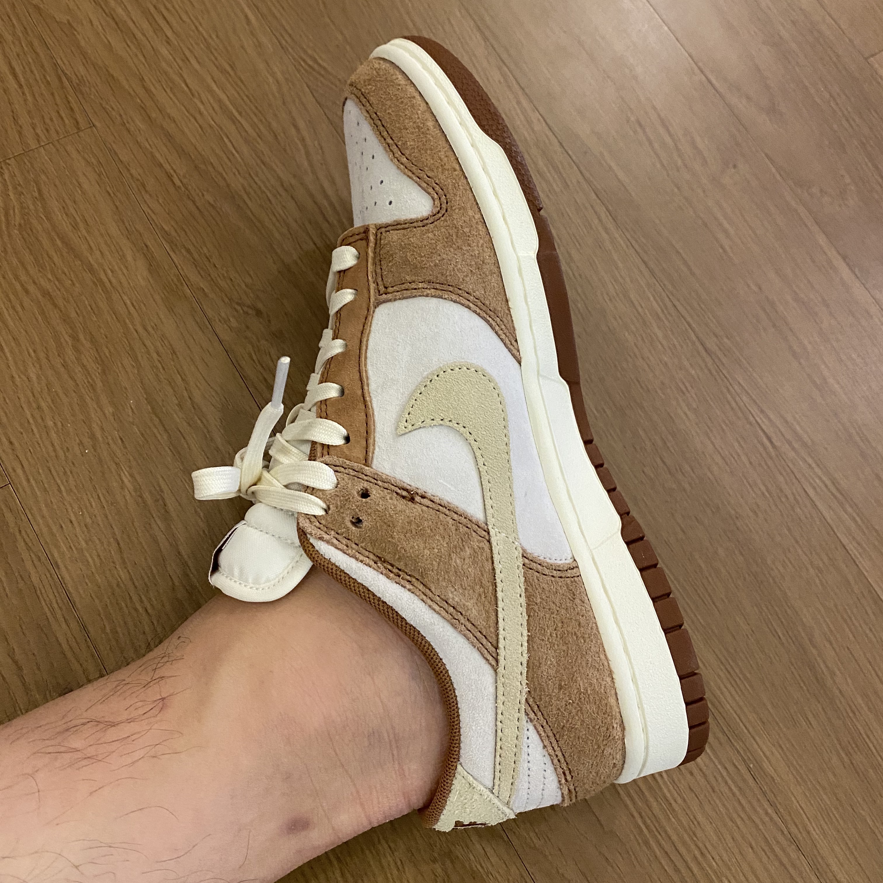 Nike Dunk Low Pro Premium Medium Curry 착용 스타일 - 3