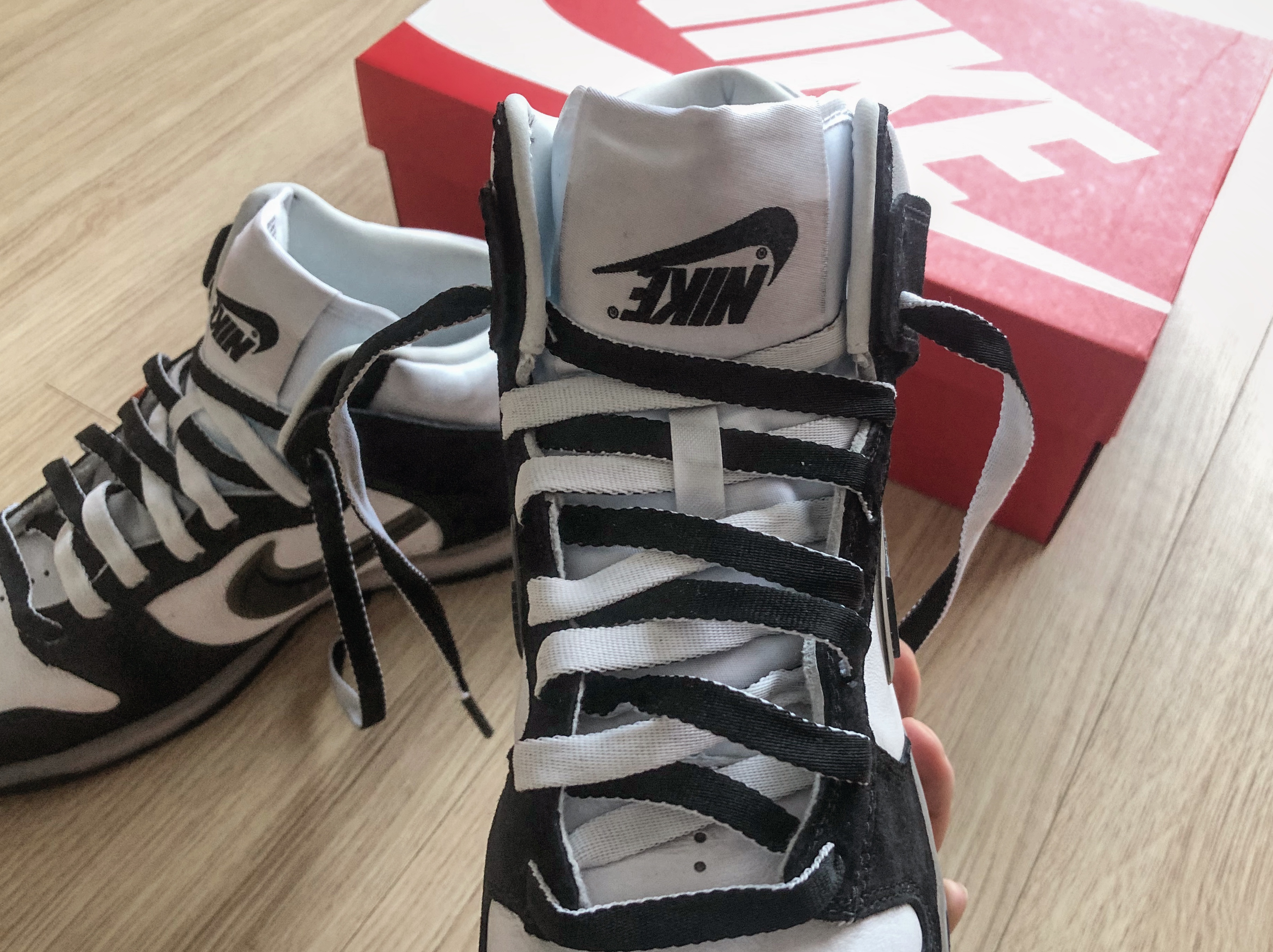 Nike x Slam Jam Dunk High SP Clear Black 착용 스타일 - 4