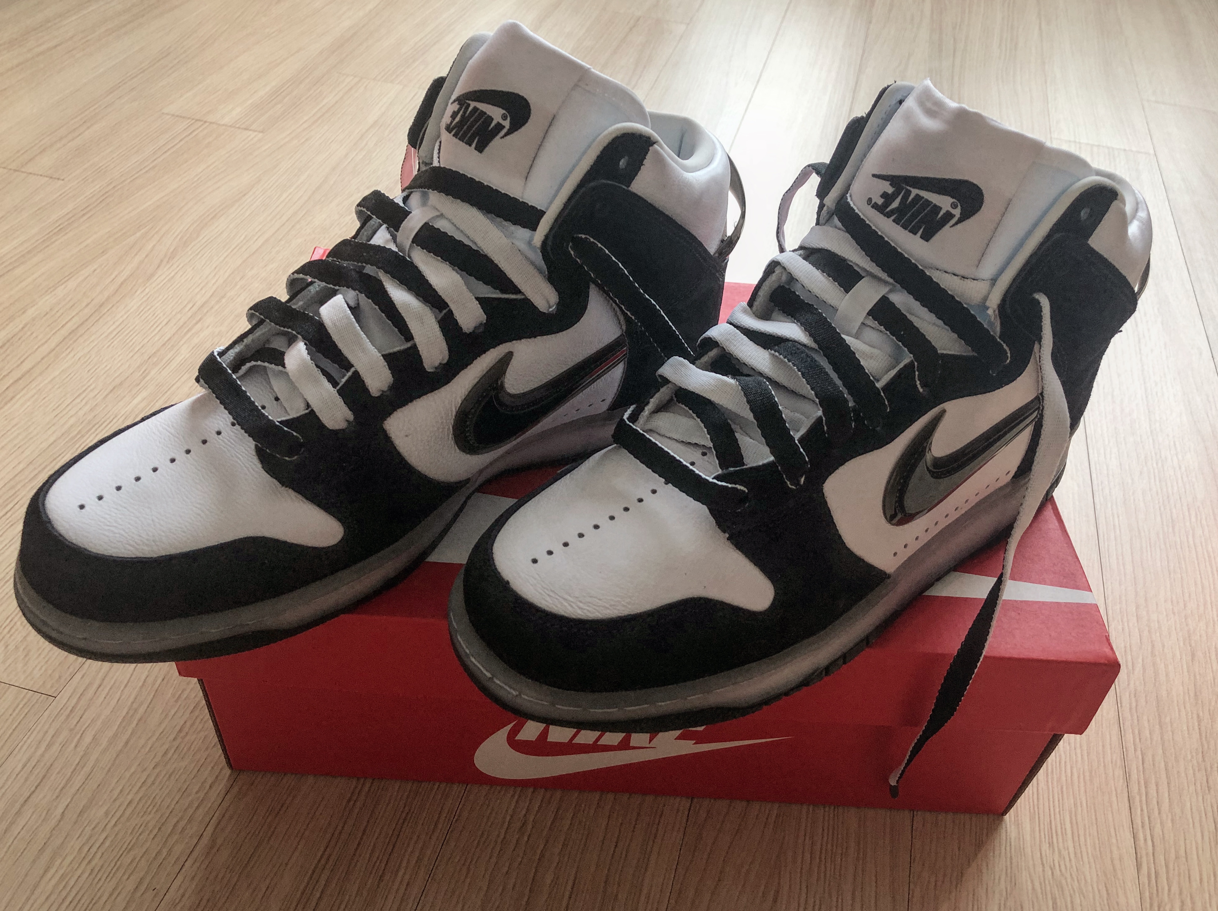 Nike x Slam Jam Dunk High SP Clear Black 착용 스타일 - 5