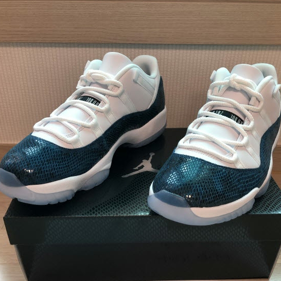 Jordan 11 Retro Low Navy Snakeskin 2019 착용 스타일
