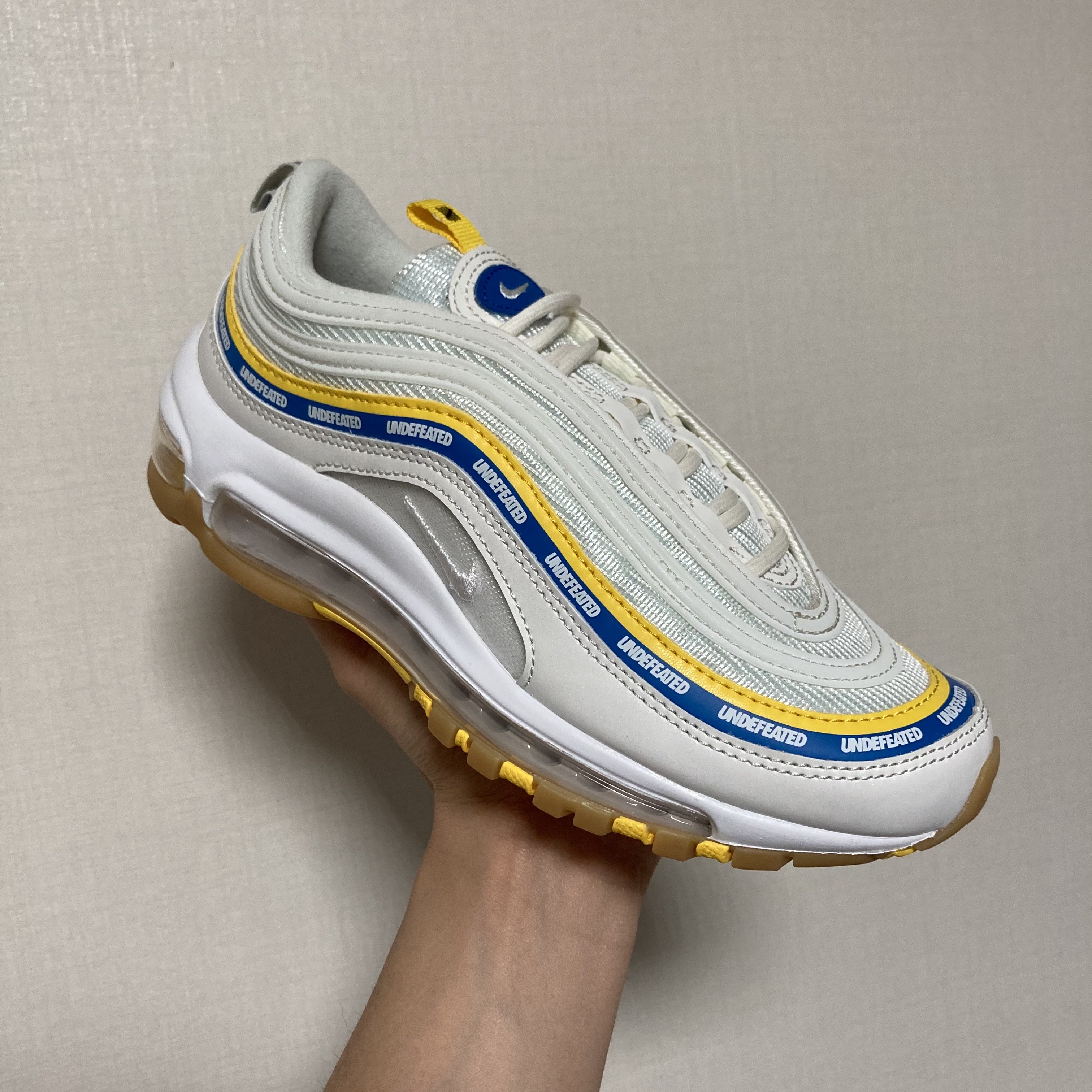 Nike x Undefeated Air Max 97 White 착용 스타일